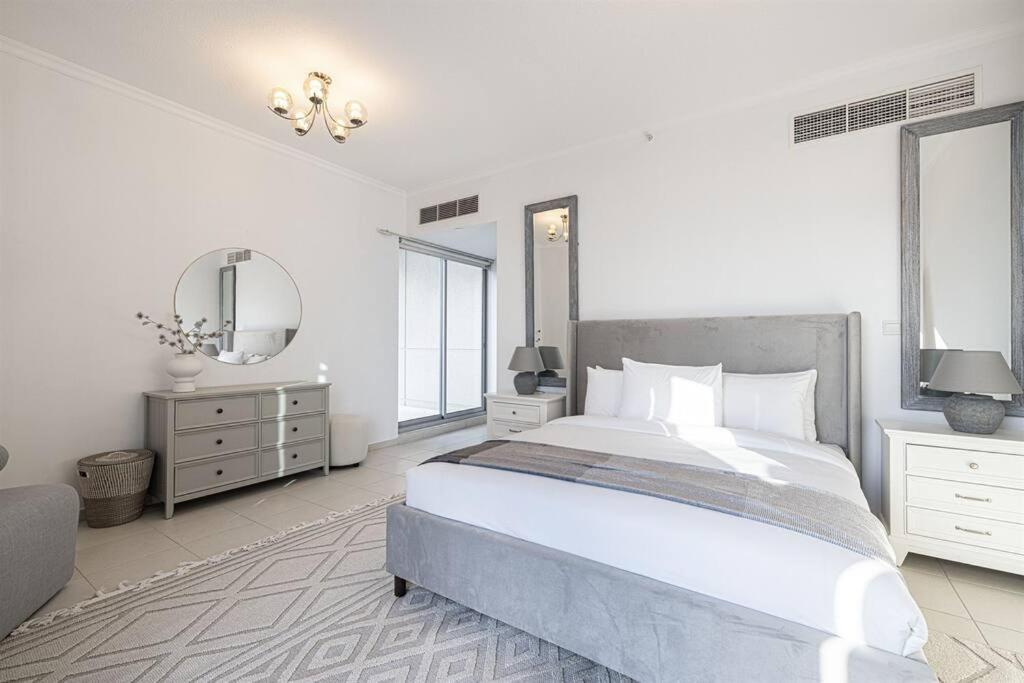 Apartment Downtown Delight 3br With Stunning Fountain Views *