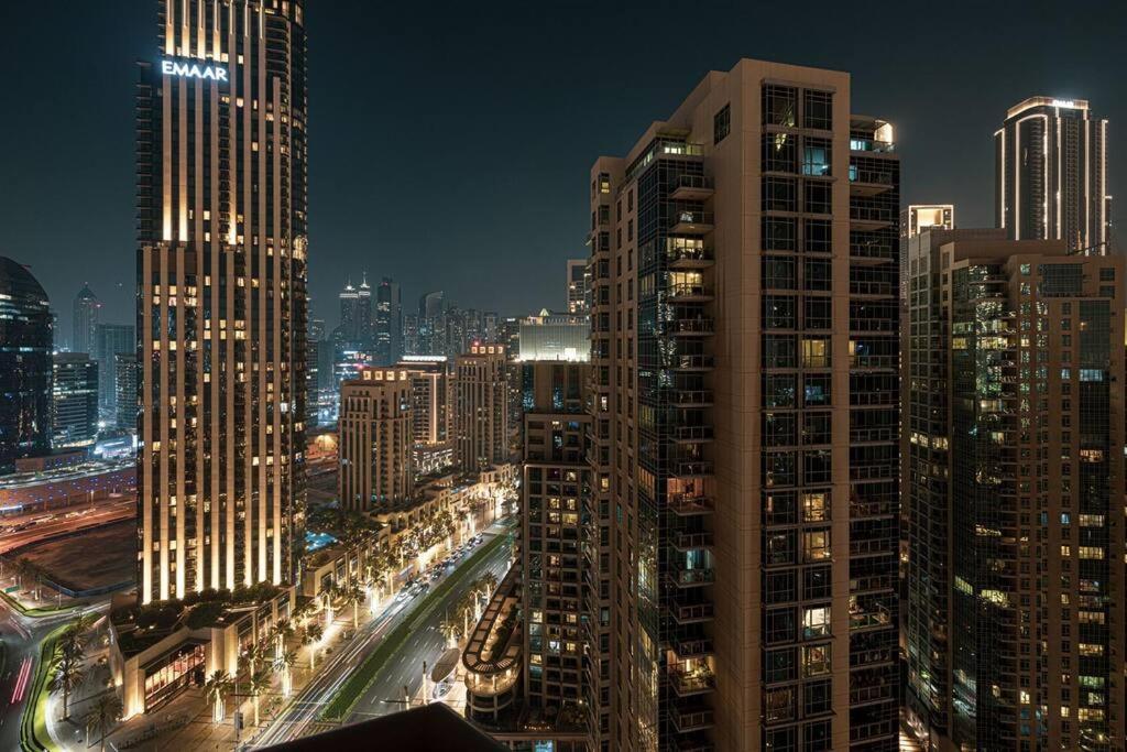 Downtown Delight 3br With Stunning Fountain Views Apartment Dubai