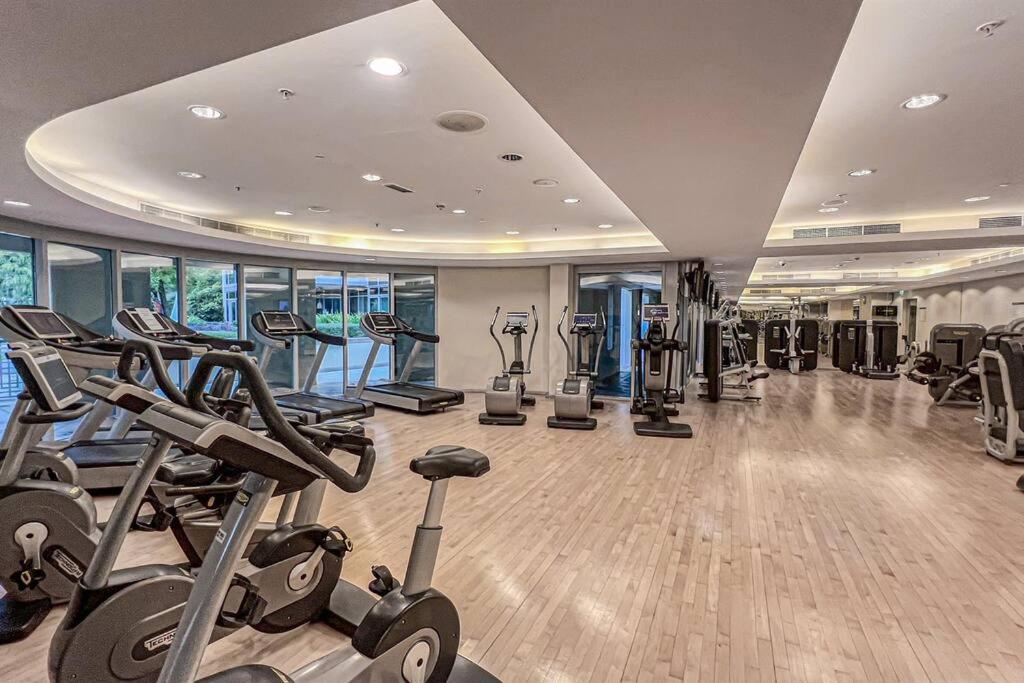 Downtown Delight 3br With Stunning Fountain Views Dubai