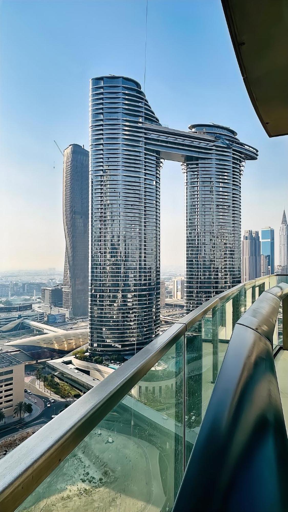 Mall Direct Access - Burj Vista Dubai