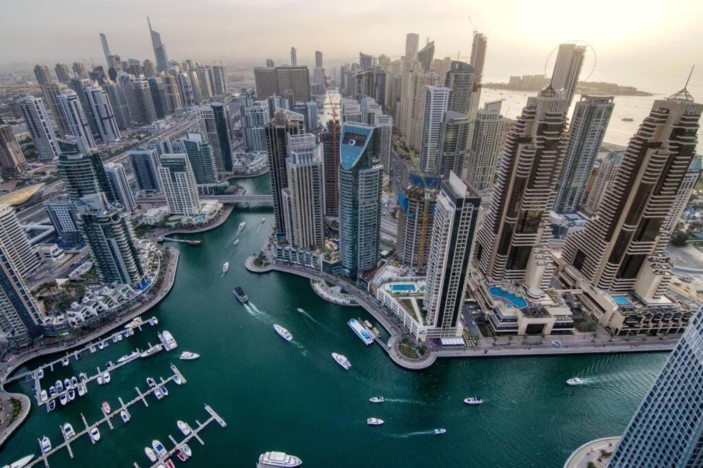 First Class 3br Amazing Views Of Marina Apartment