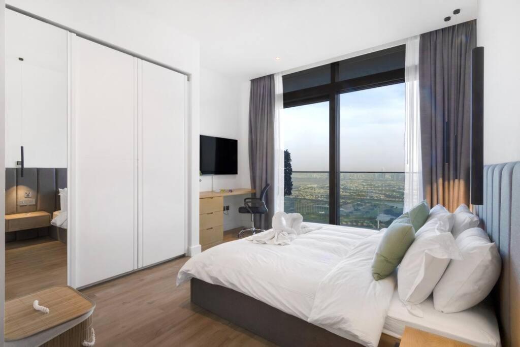 First Class 3br Amazing Views Of Marina Apartment *