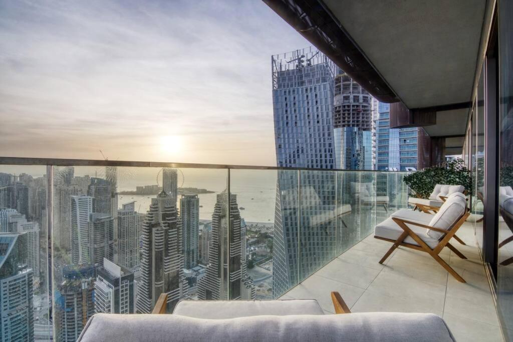 First Class 3br Amazing Views Of Marina Apartment