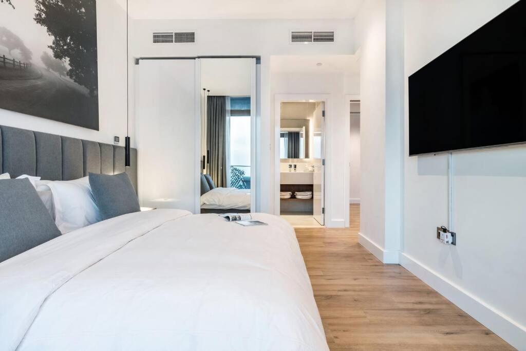 Apartment First Class 3br Amazing Views Of Marina *