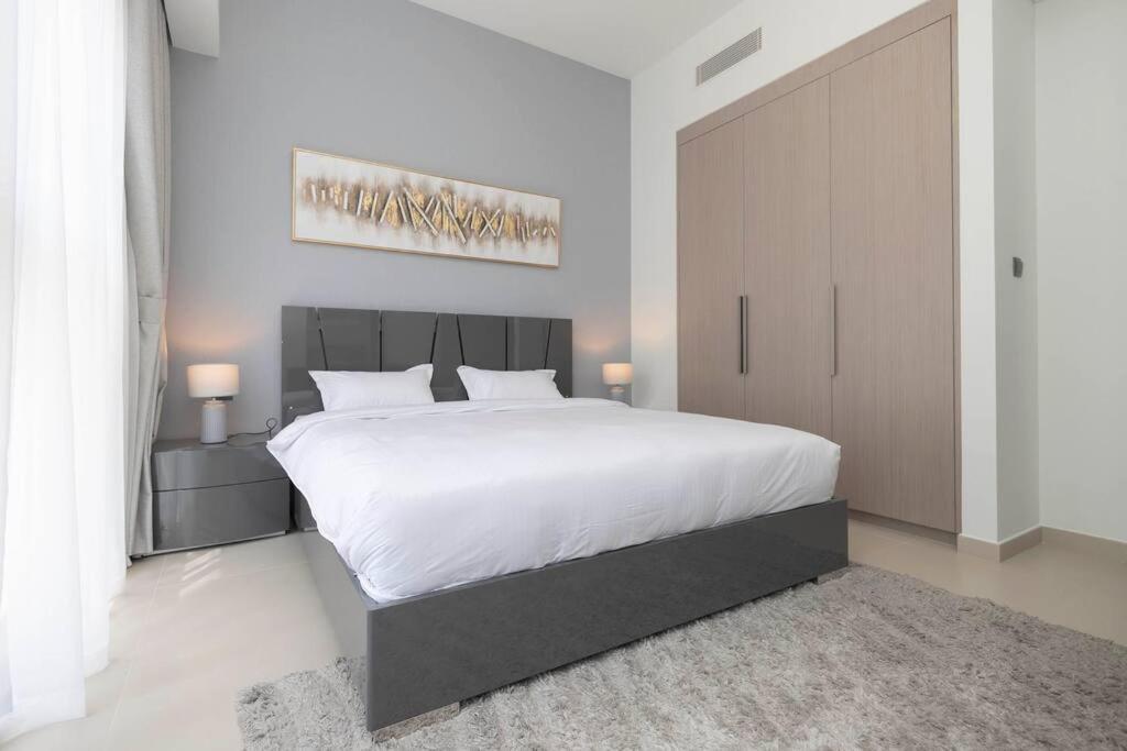 Posh 1br - High End Furnishings Near Burj Khalifa 606
