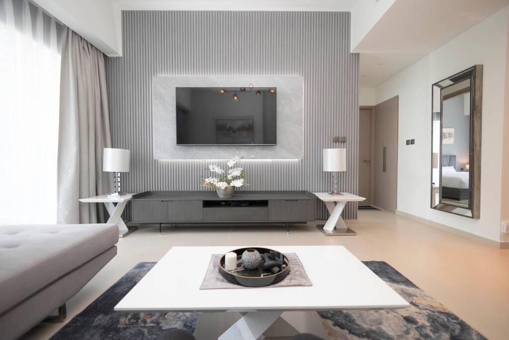 Posh 1br - High End Furnishings Near Burj Khalifa 606