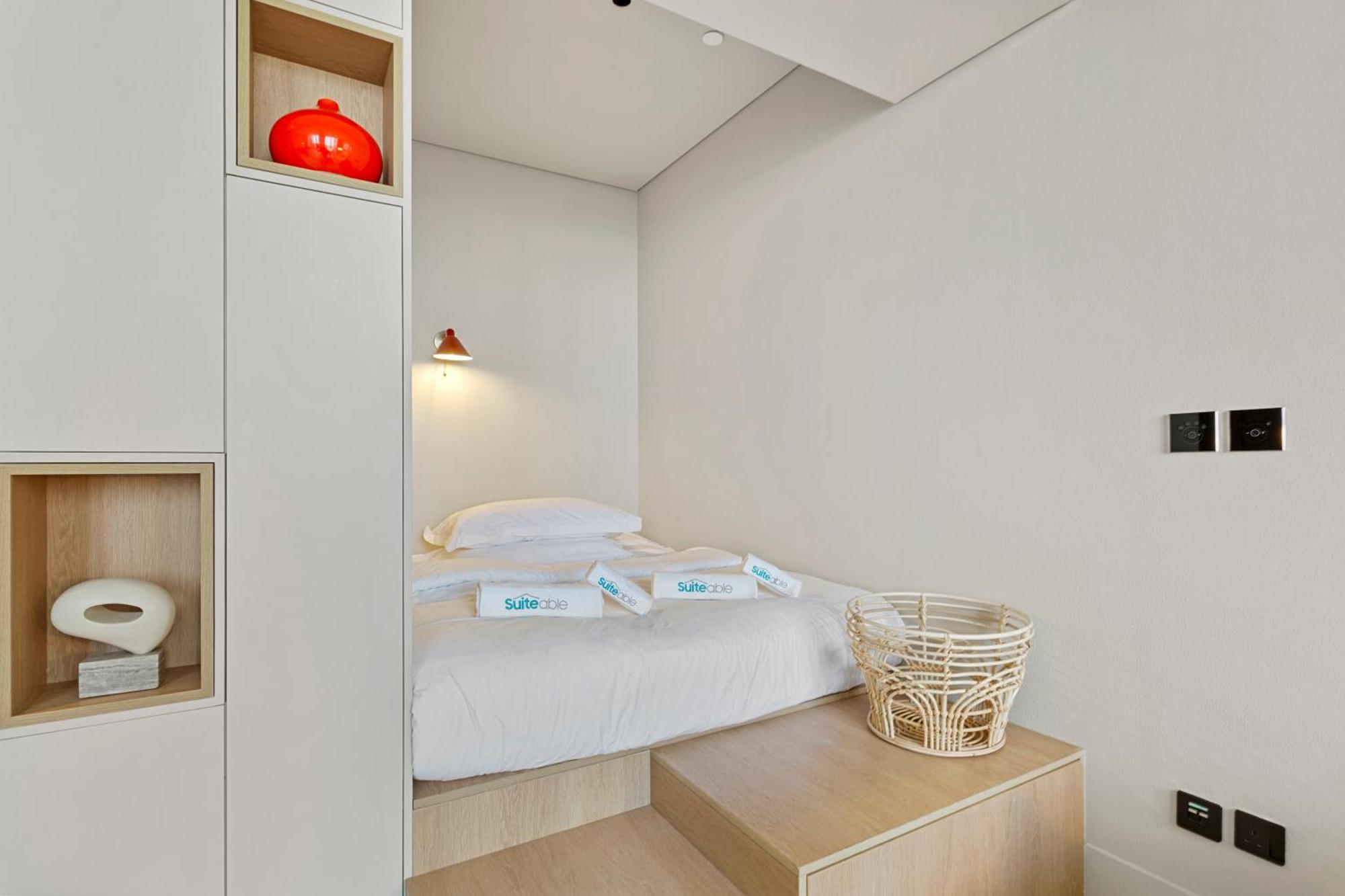 Apartamento Stylish In Upside Living With Amenities