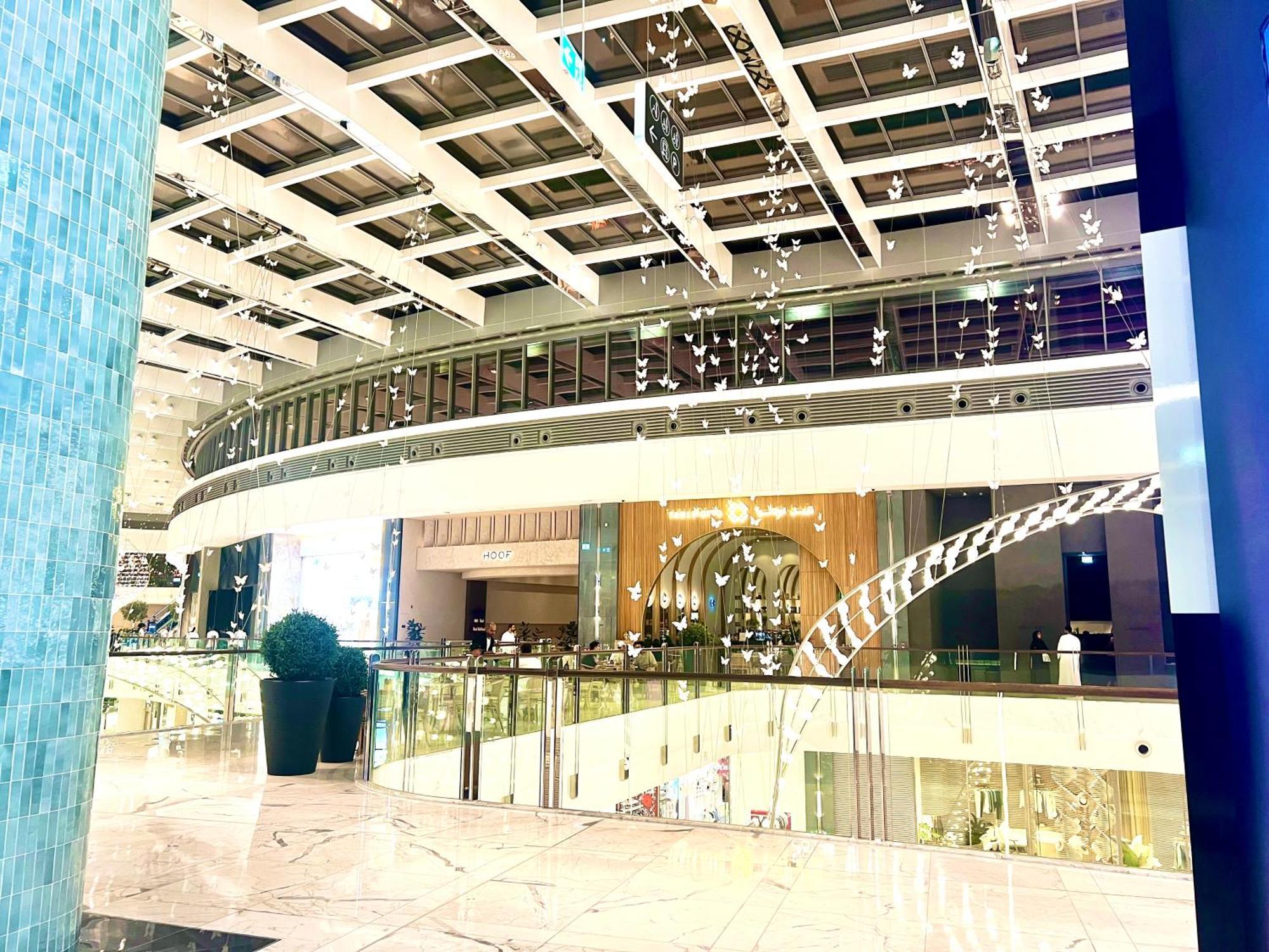 Mall Direct Access - Burj Vista Apartment Dubai