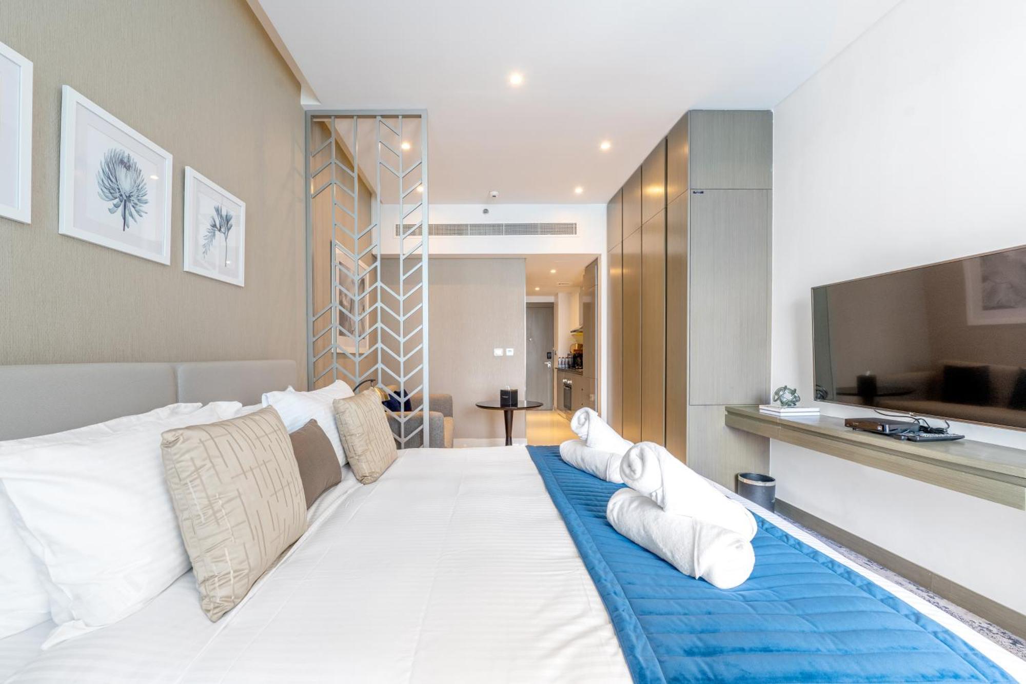 Downtown Ultra Luxury - - 5 Star Facilities- 15 Min Walk To Fountain Aparthotel 5*