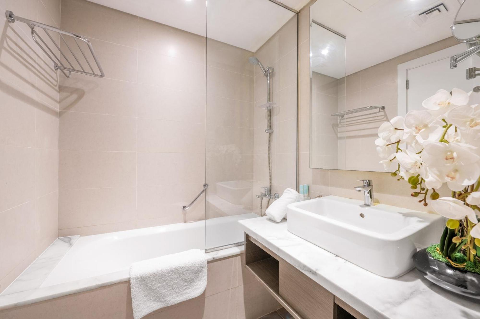 Aparthotel Downtown Ultra Luxury - - 5 Star Facilities- 15 Min Walk To Fountain Dubai