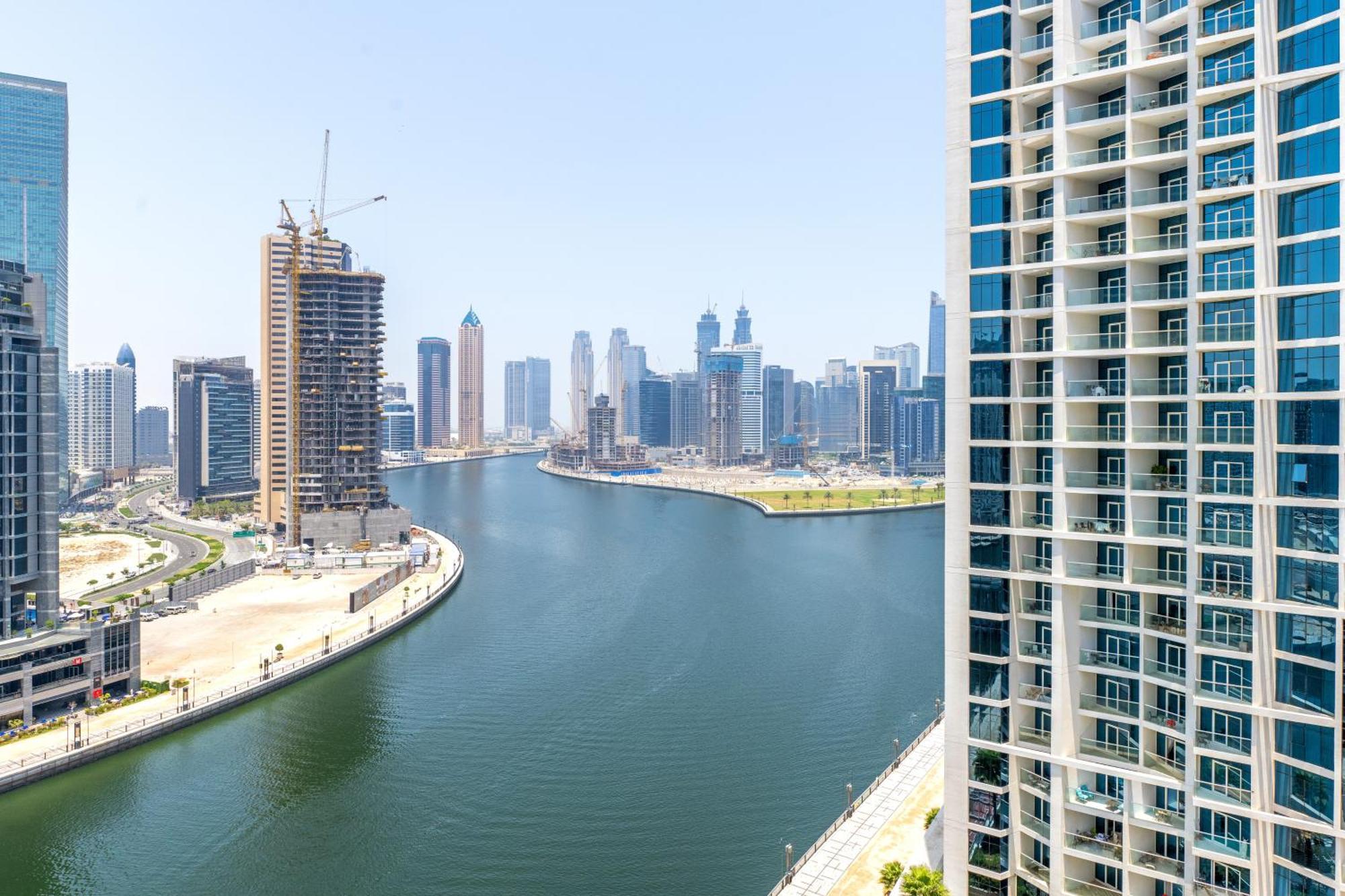 Downtown Ultra Luxury - - 5 Star Facilities- 15 Min Walk To Fountain