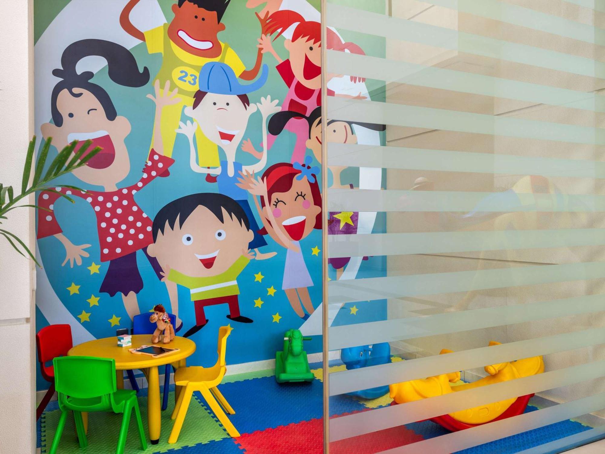 Hotel Ibis Styles Dragon Mart Dubai