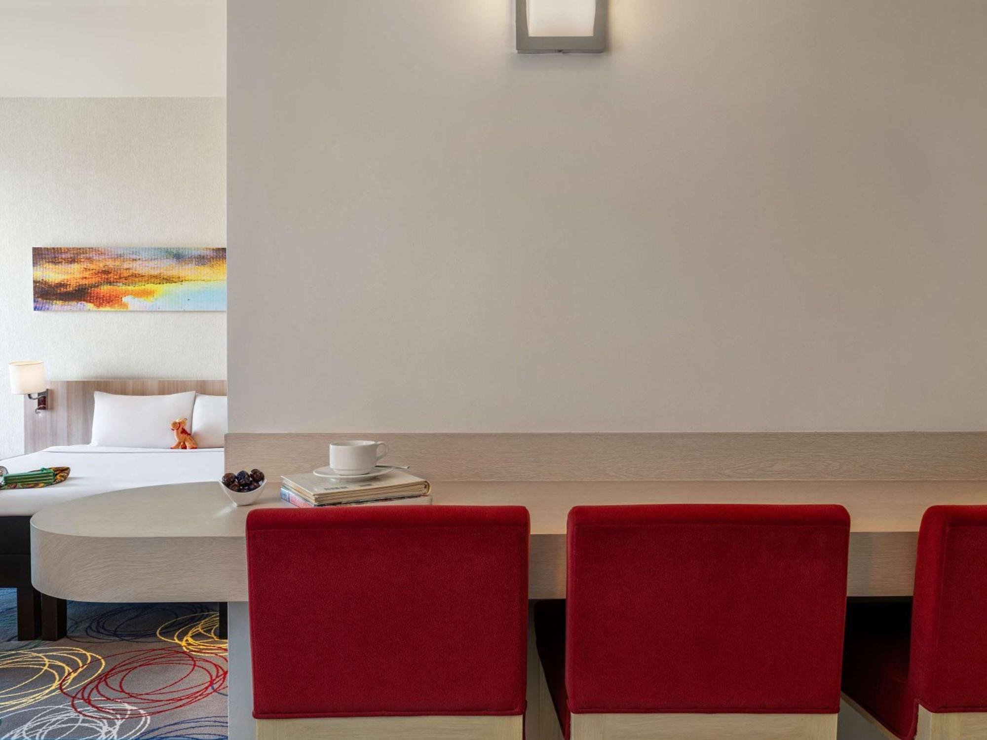 Ibis Styles Dragon Mart Hotel 3*