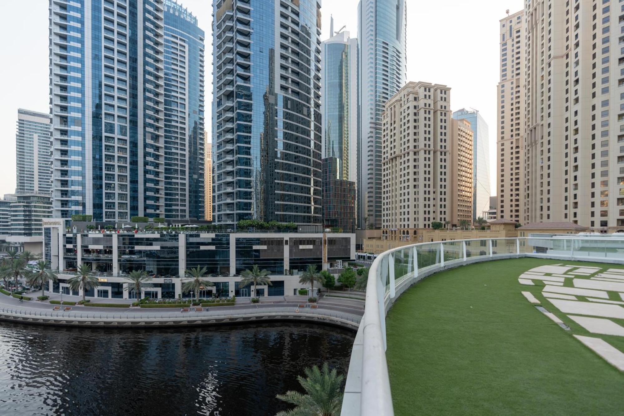 Continental Tower 2bhk - Vigor * Dubai