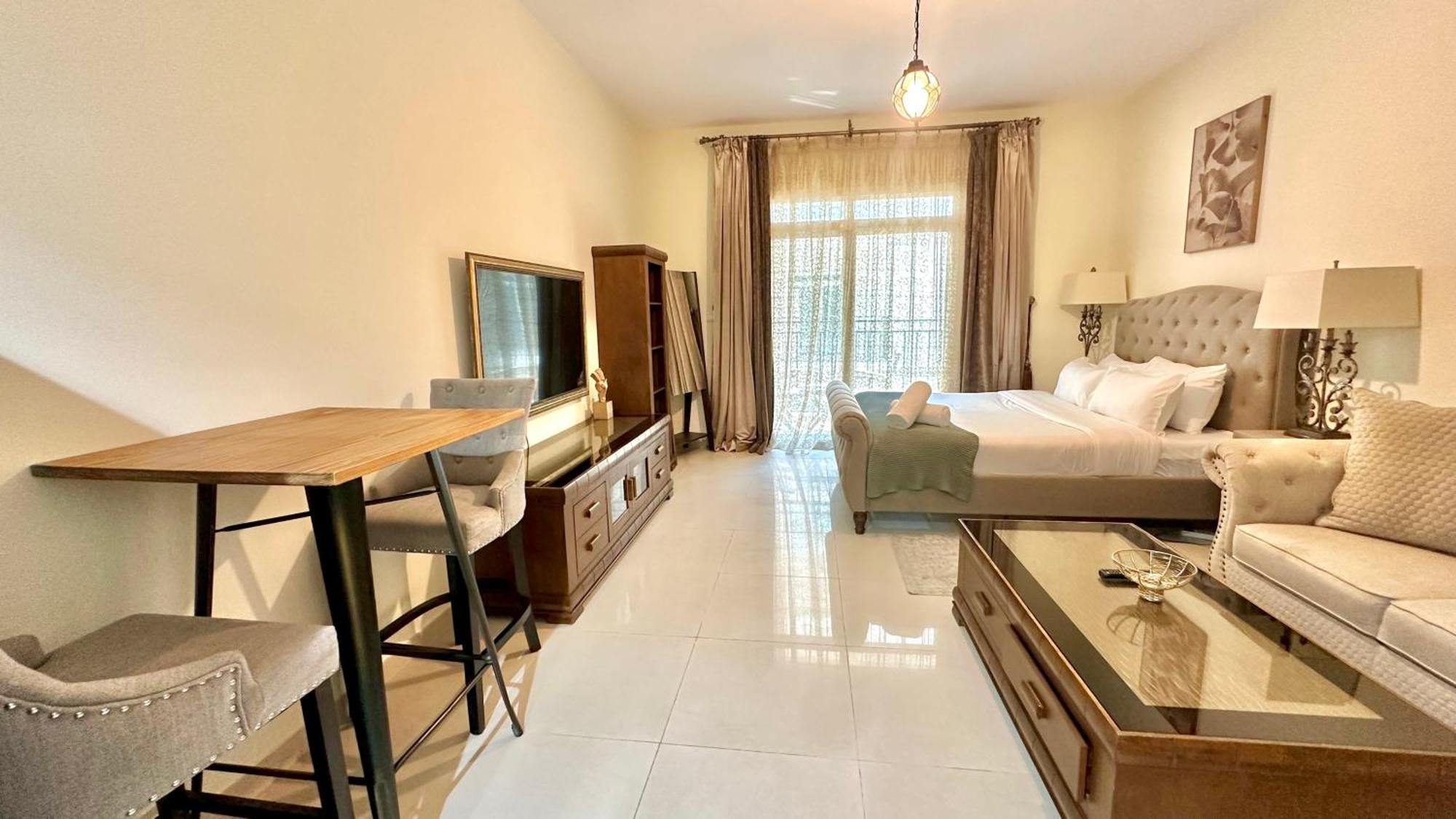 Charming Retreat In Jvc By Bhavan Apartment *