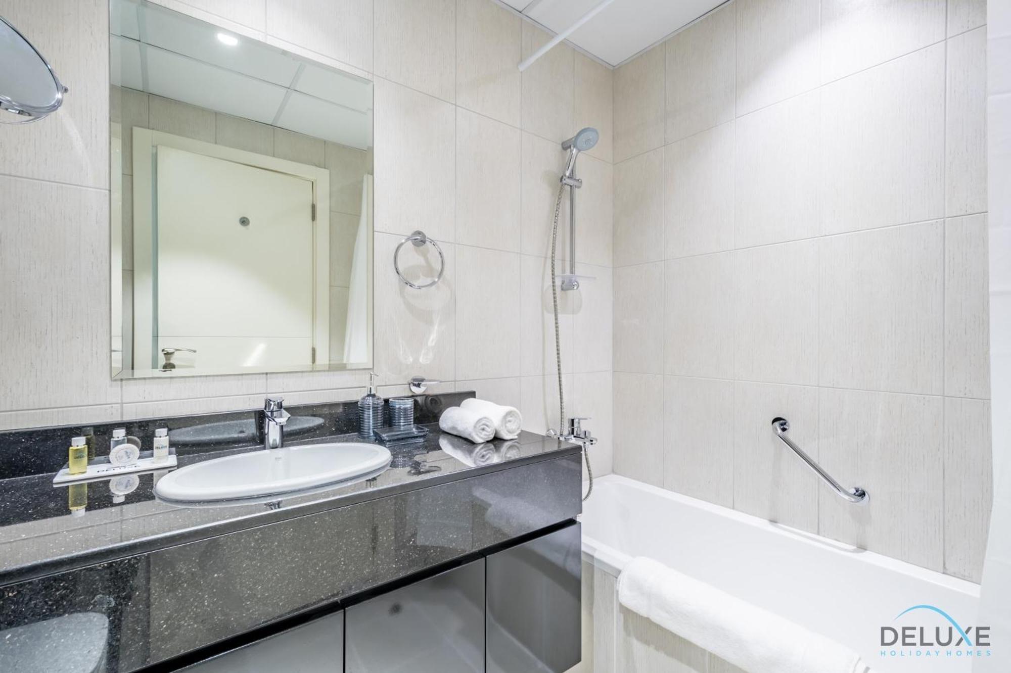Apartamento Peaceful At Ghalia, Jumeirah Village Circle By Deluxe Homes *