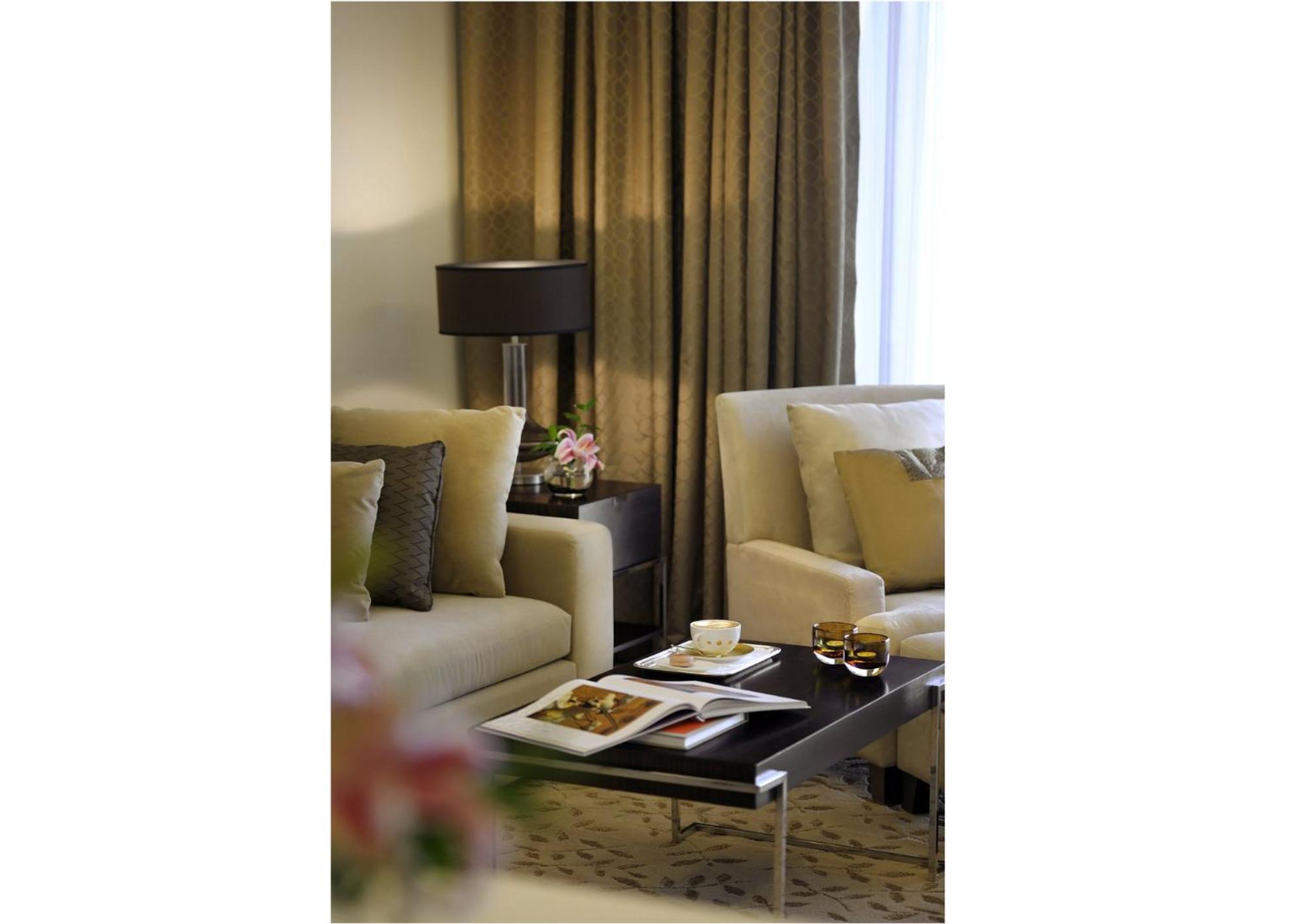 Emaar Residences Fashion Avenue, Formerly Address Mall Apart Otel *