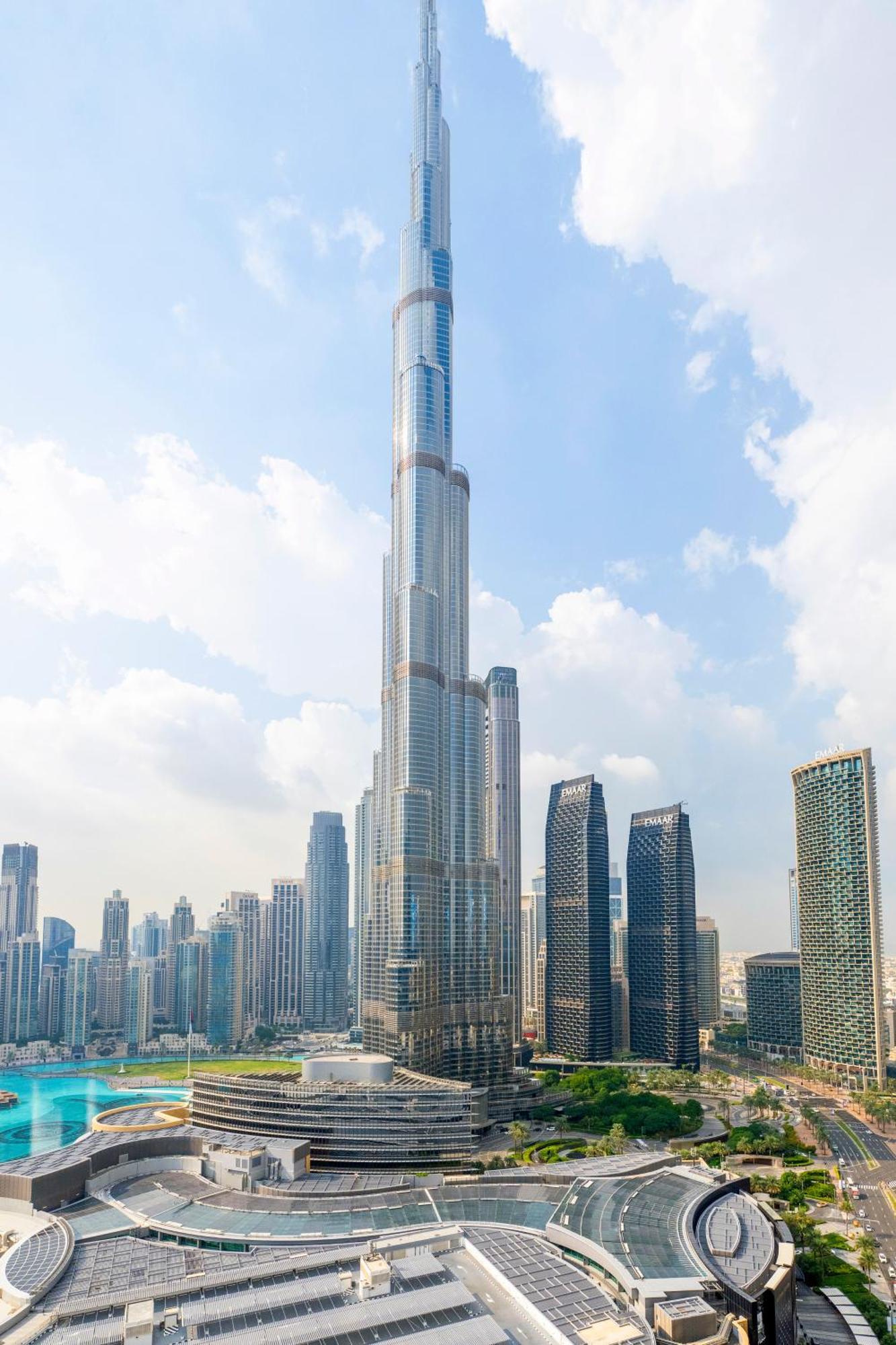 Apart Otel Emaar Residences Fashion Avenue, Formerly Address Mall