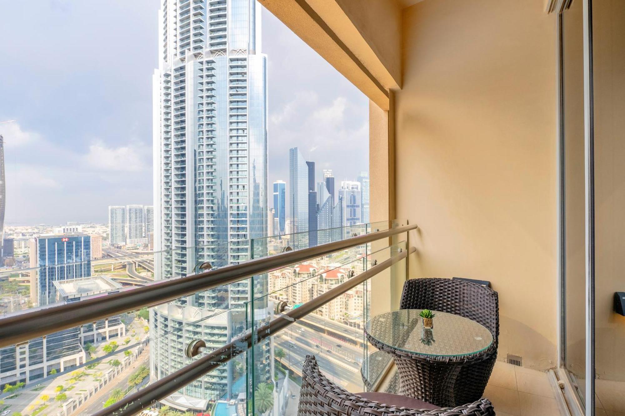 Emaar Residences Fashion Avenue, Formerly Address Mall Apart Otel
