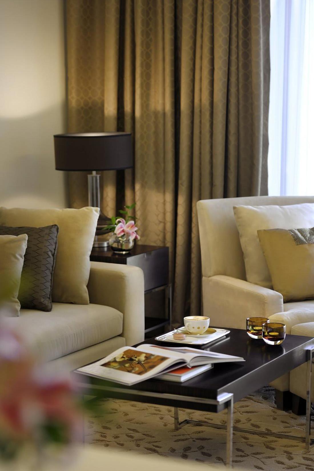 Emaar Residences Fashion Avenue, Formerly Address Mall
