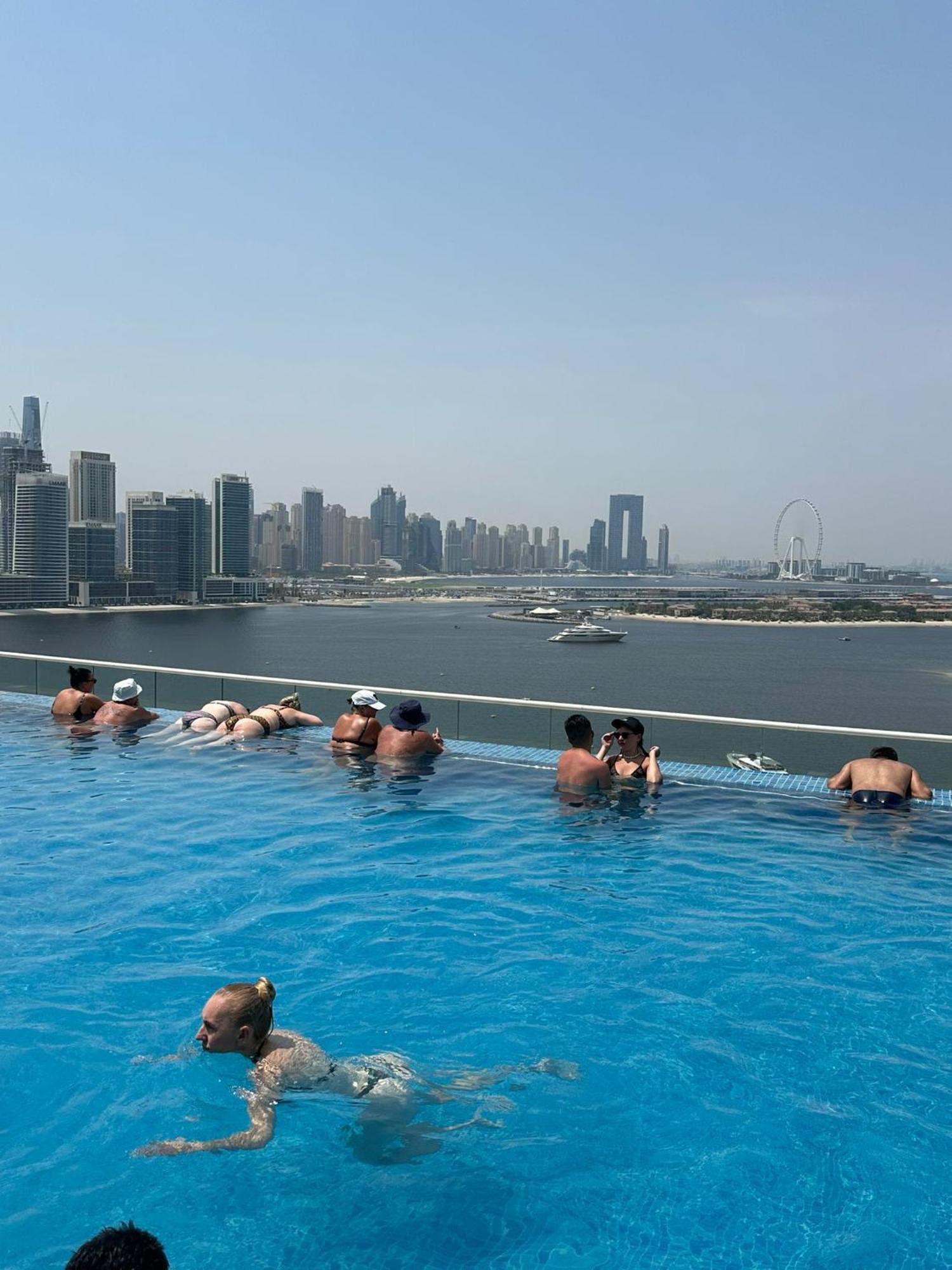 7 Palm Jumeirah Dubai
