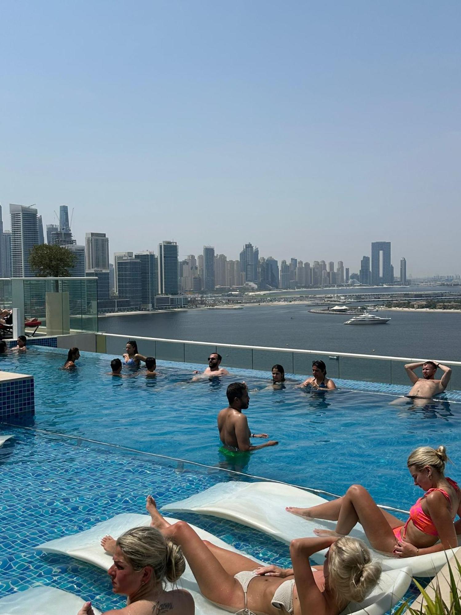 7 Palm Jumeirah Dubai