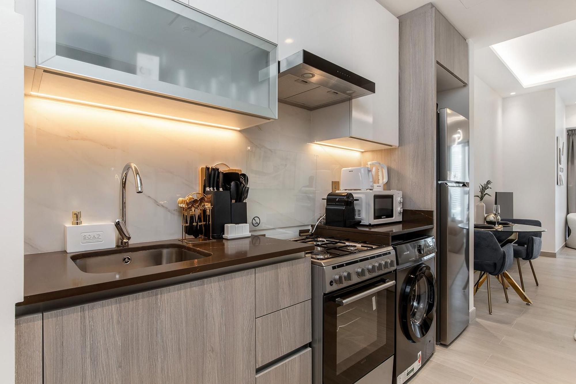 Apartment In Me Do Re Jumeirah Towers Dubai
