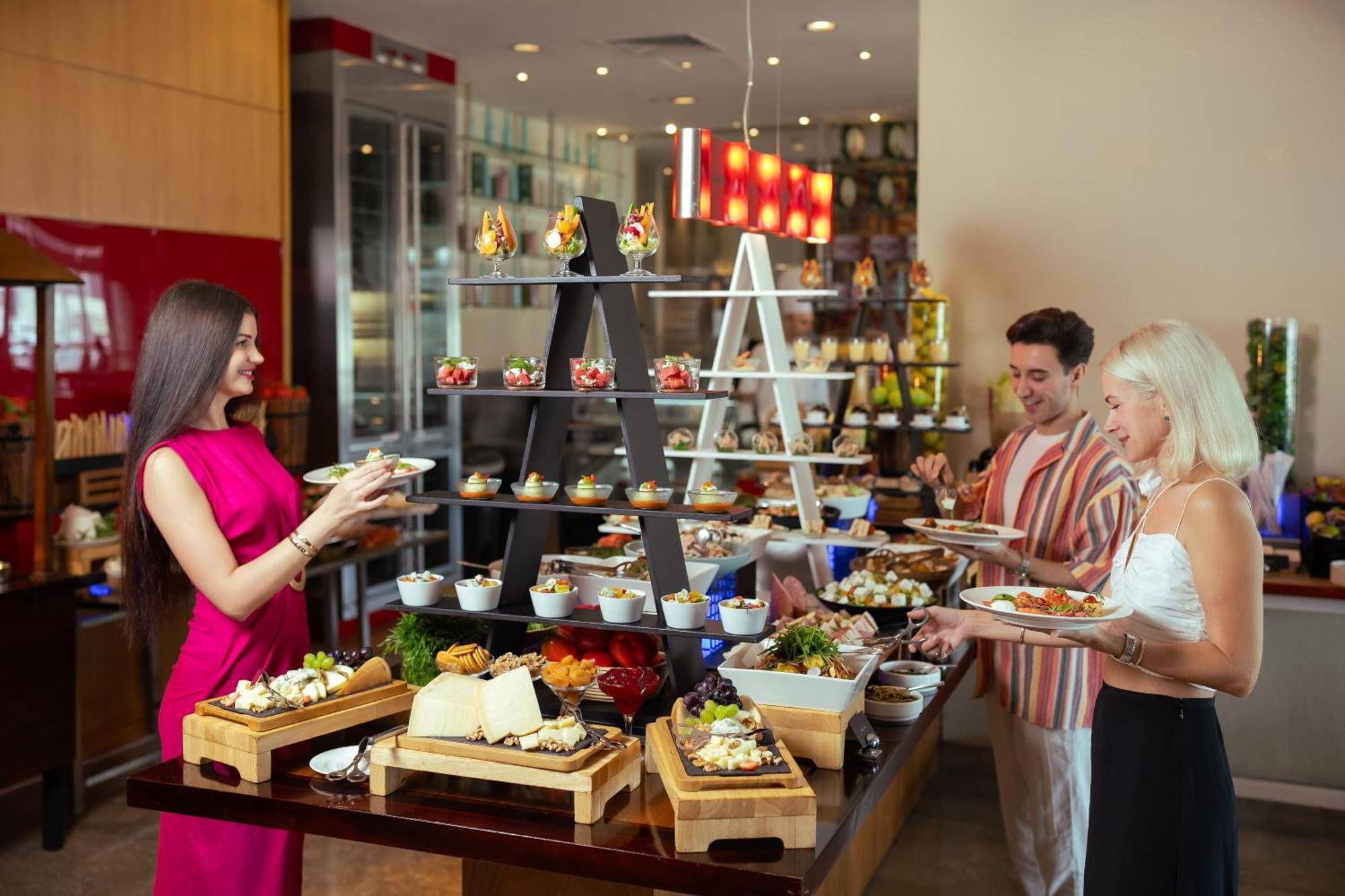 Media Rotana 5*