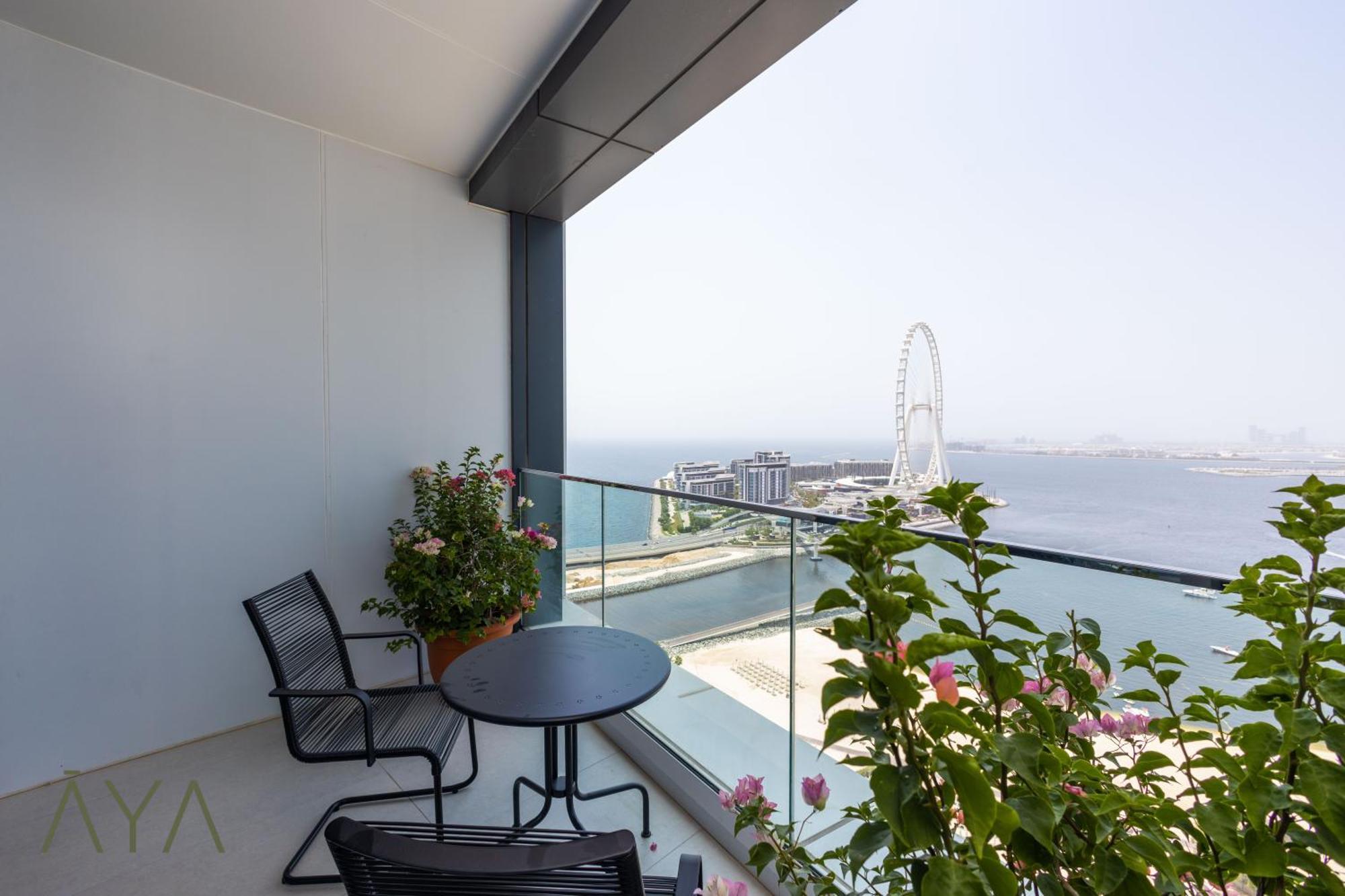 Apartment Beachfront Bliss 2br Eye & Full Sea View At The Address Dubai
