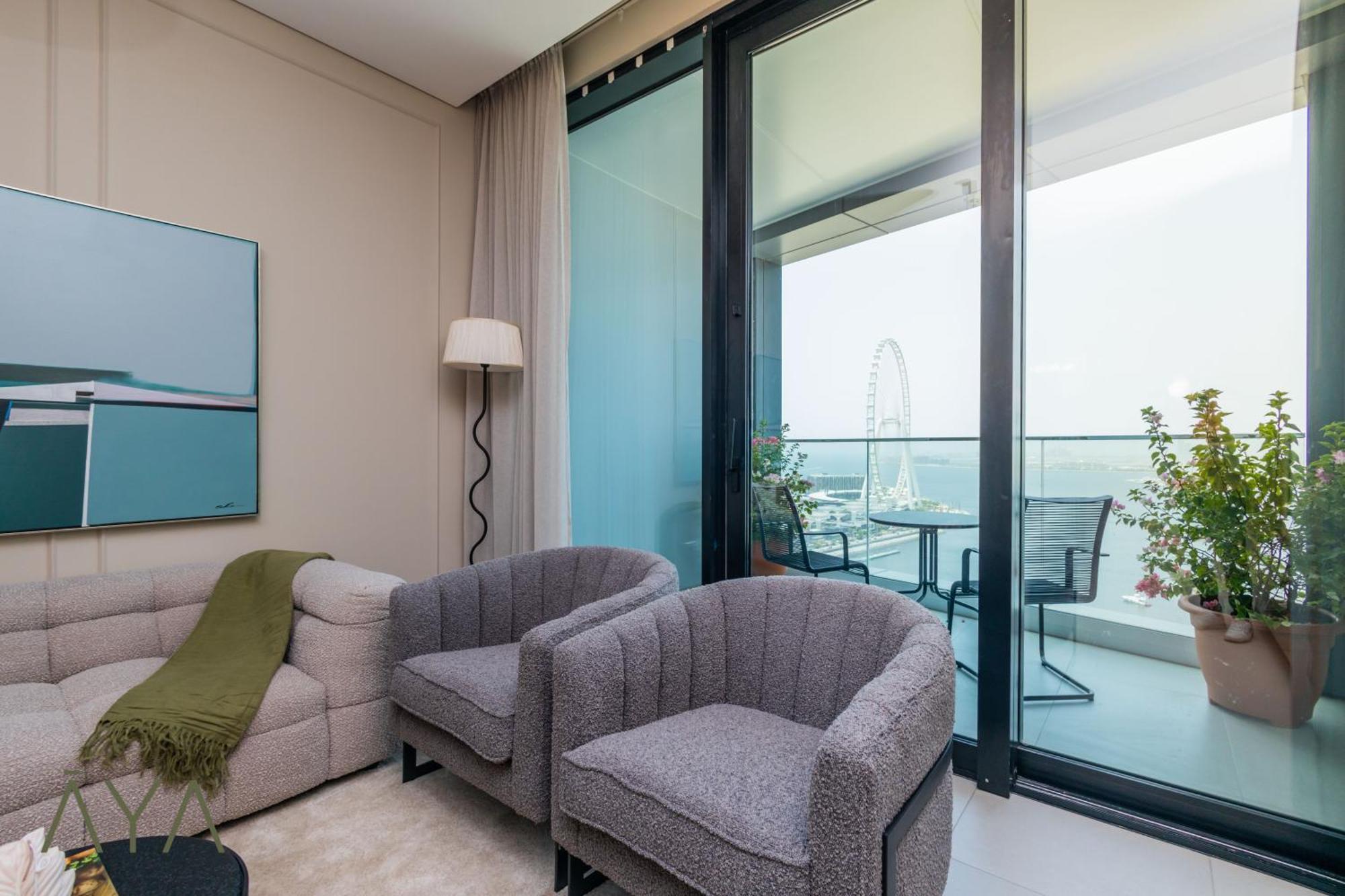 Beachfront Bliss 2br Eye & Full Sea View At The Address Apartment Dubai