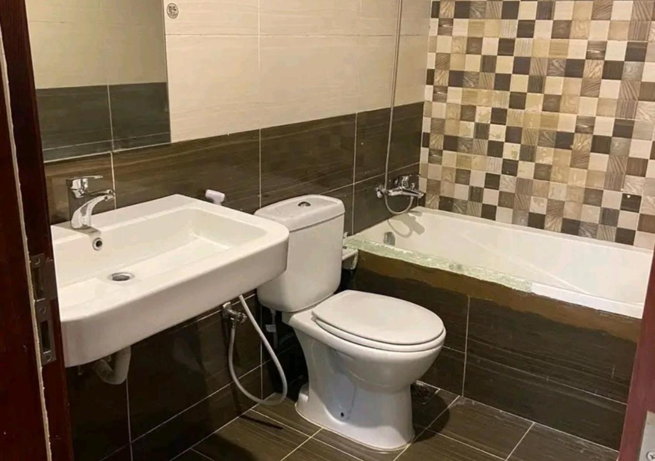 Al Barsha 1 Room, Capsule, Bedspace - For Female Homestay Dubai