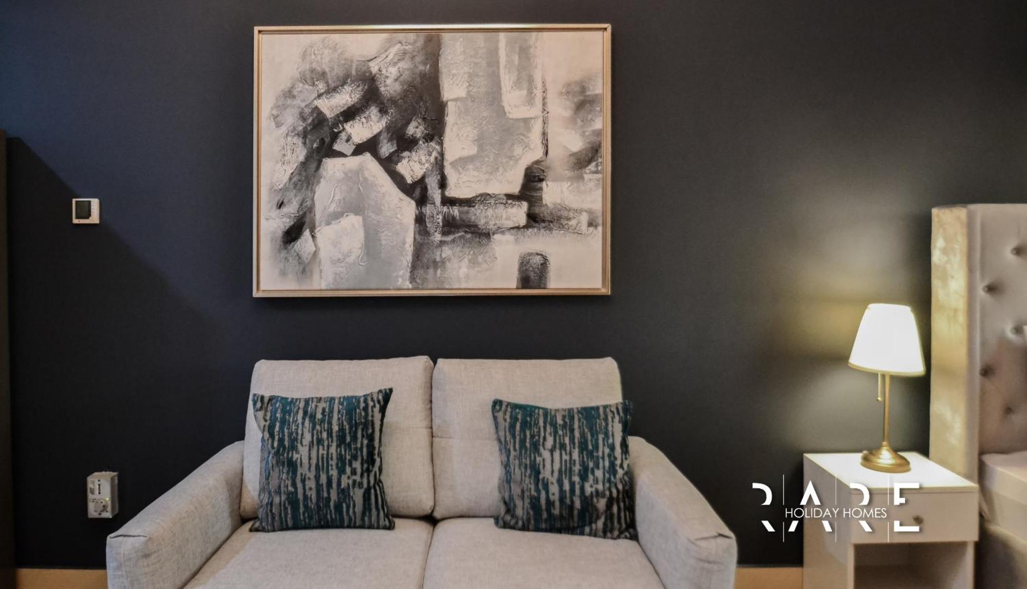Rare Homes - Jumeirah Village Circle - Near Circle Mall - Botanica Tower - R105 Apartment