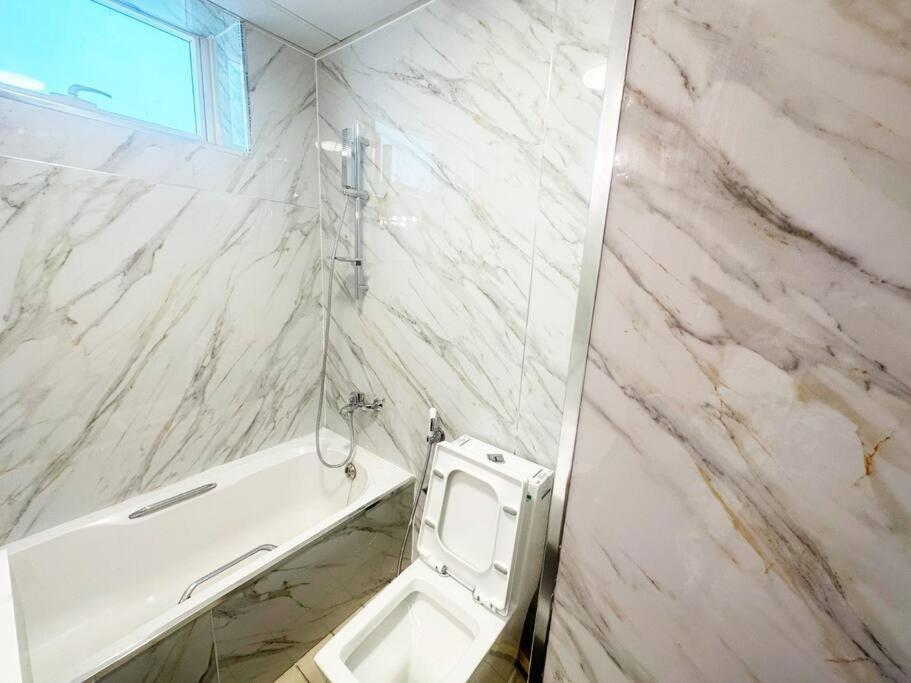Lavish Bohemian 1 Bedroom In Marina With Rooftop Pool Apartamento *