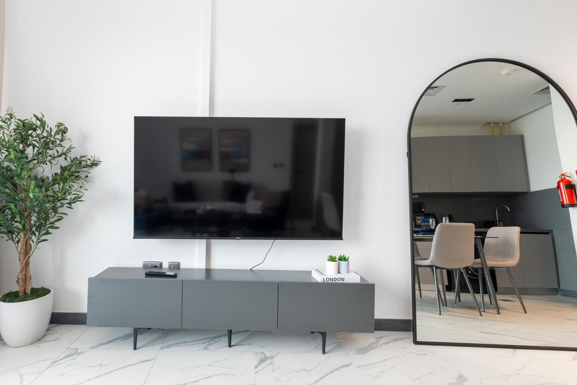 Bespoke Homes - Mag Eye * Dubai