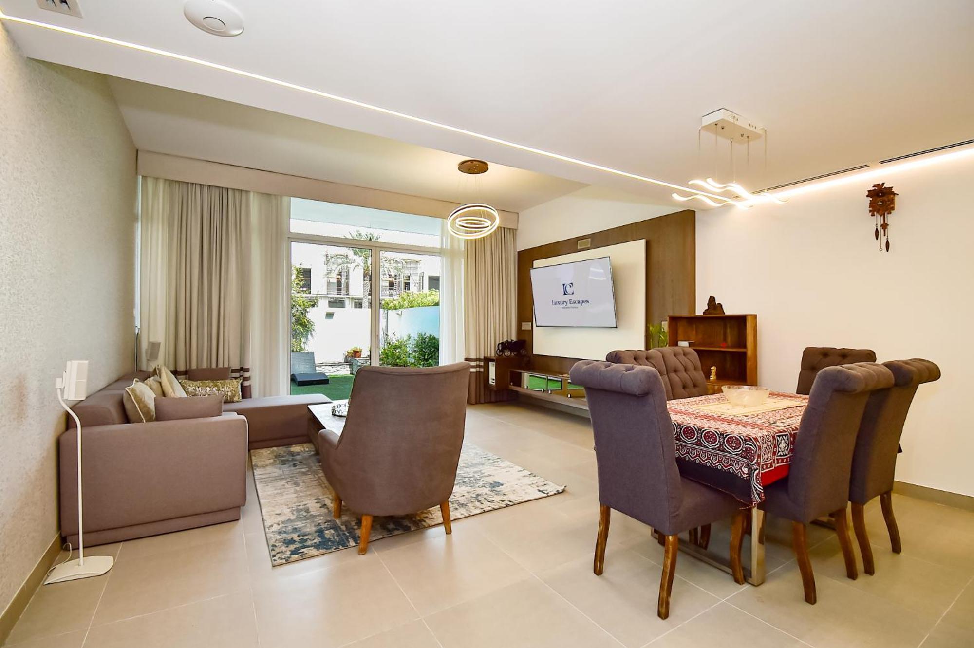Luxury Escapes - Private With 3bedroom Maids - Mudon * Dubai