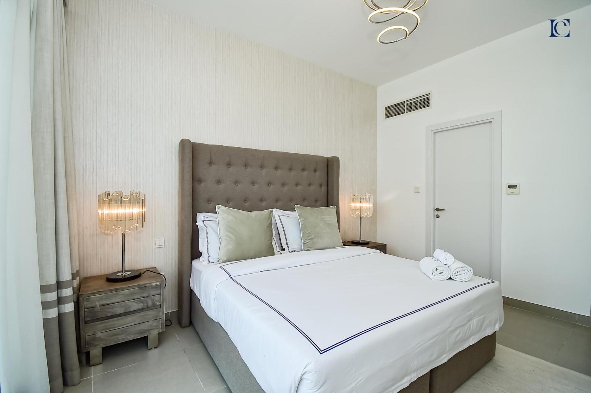 Luxury Escapes - Private With 3bedroom Maids - Mudon *