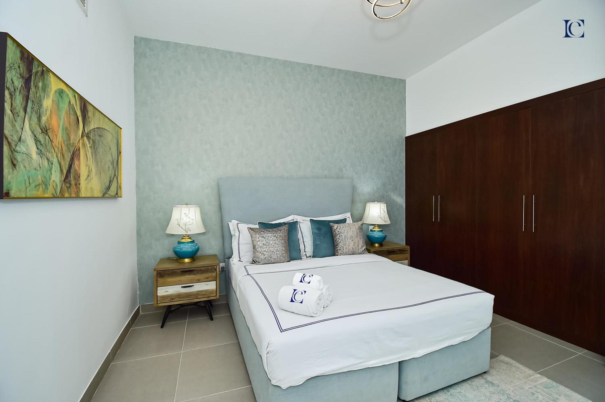Villa Luxury Escapes - Private With 3bedroom Maids - Mudon Dubai
