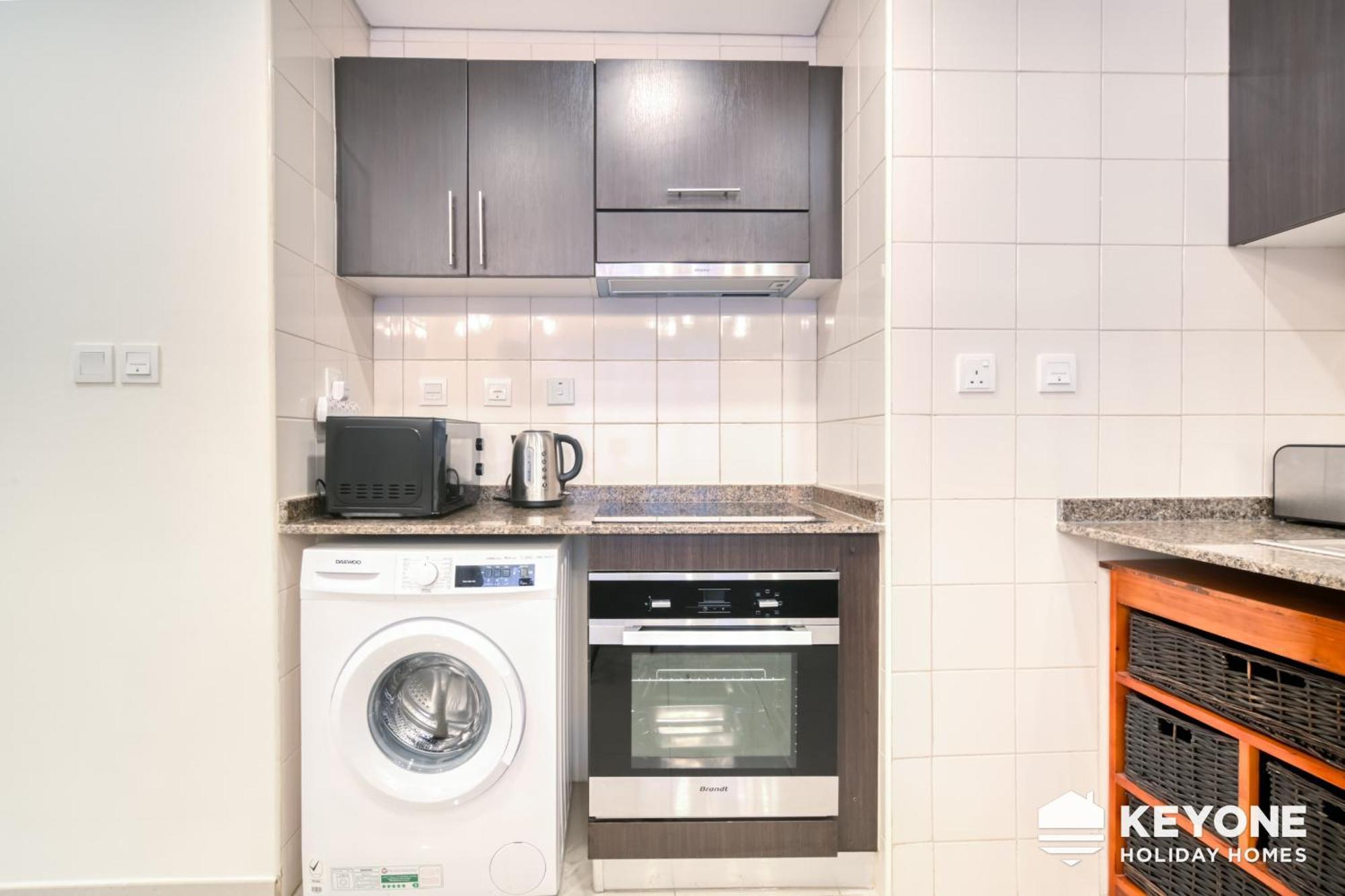 Contemporary One Bedroom With Chic Design * Dubai