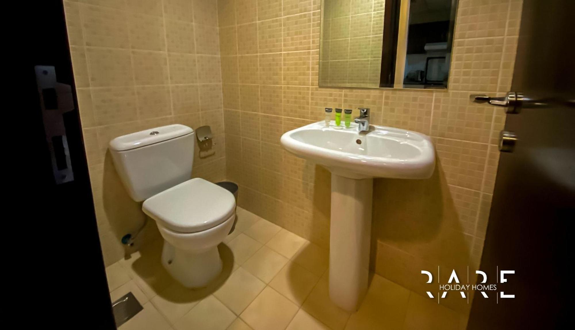 Rare - Jumeirah Village Circle - La Riviera Estates A - R318 Apartment