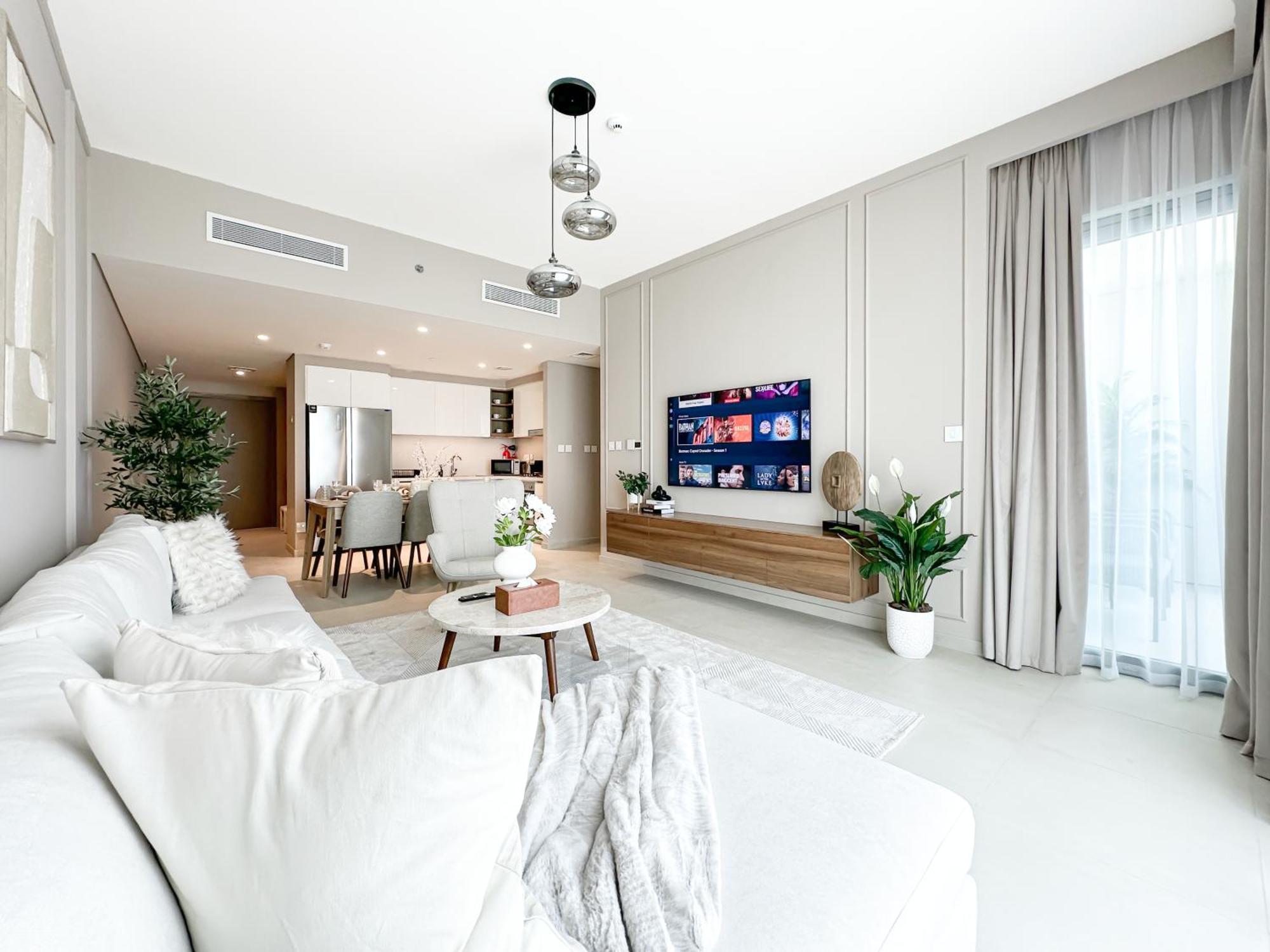 Apartment Sky High Luxury 50th Flr Lux 2bdr In Downtown Dubai