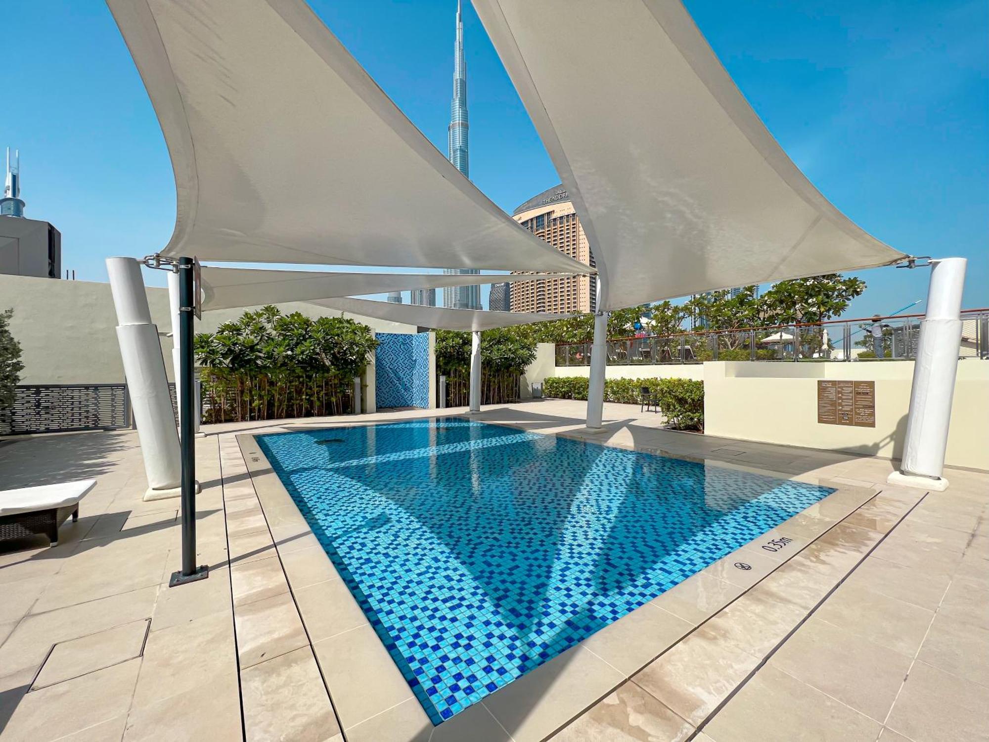 Sky High Luxury 50th Flr Lux 2bdr In Downtown * Dubai