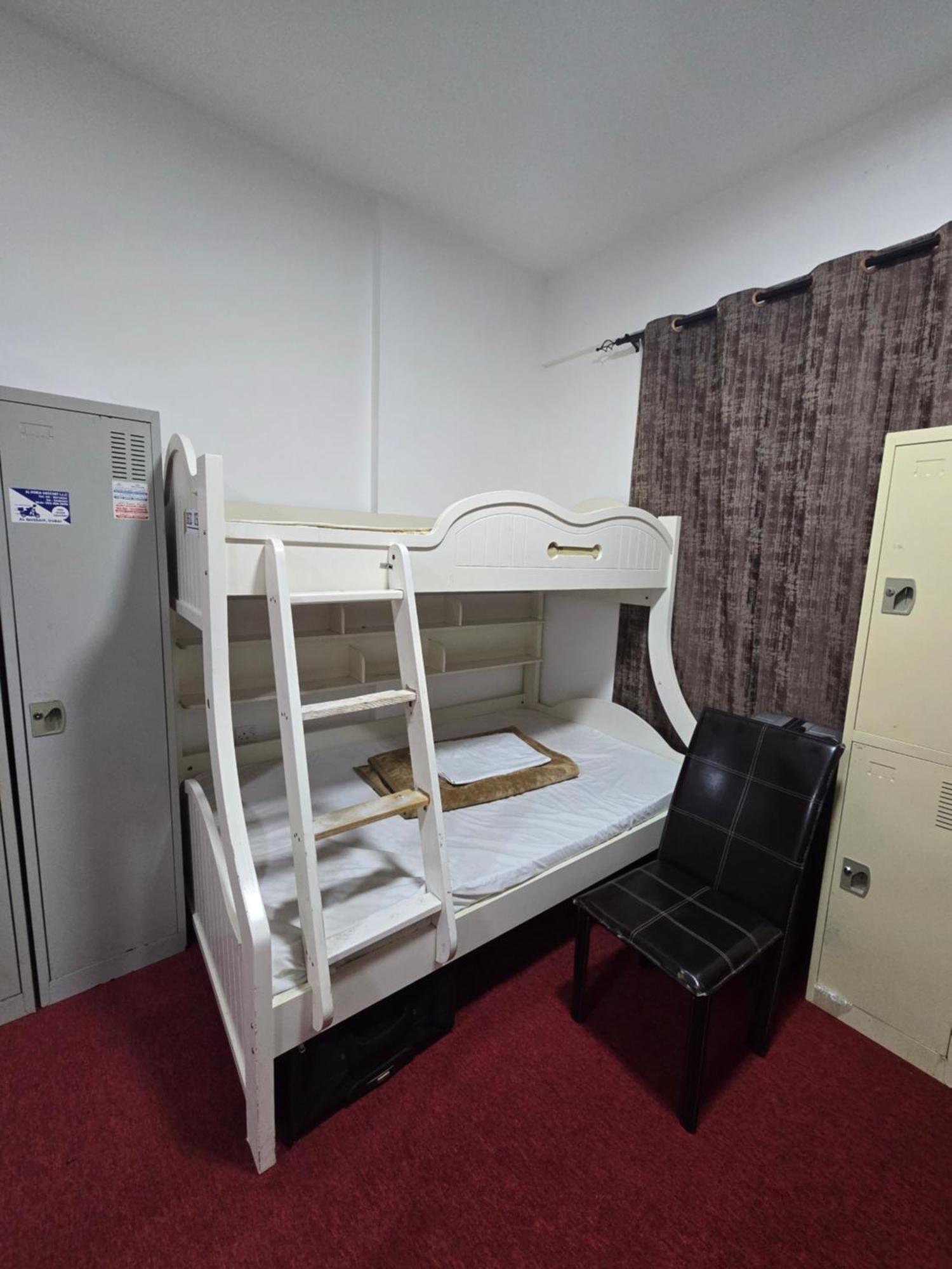 Dxb And Pension Albergue Dubai