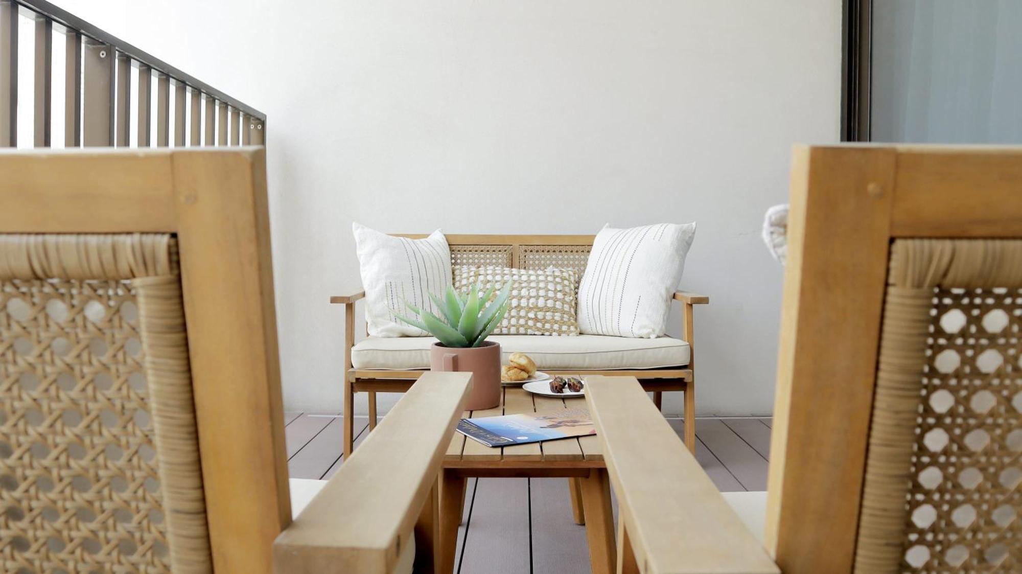 Airstay - Walk - Luxurious 2br Guest - Monthly Offer Available Apartment *