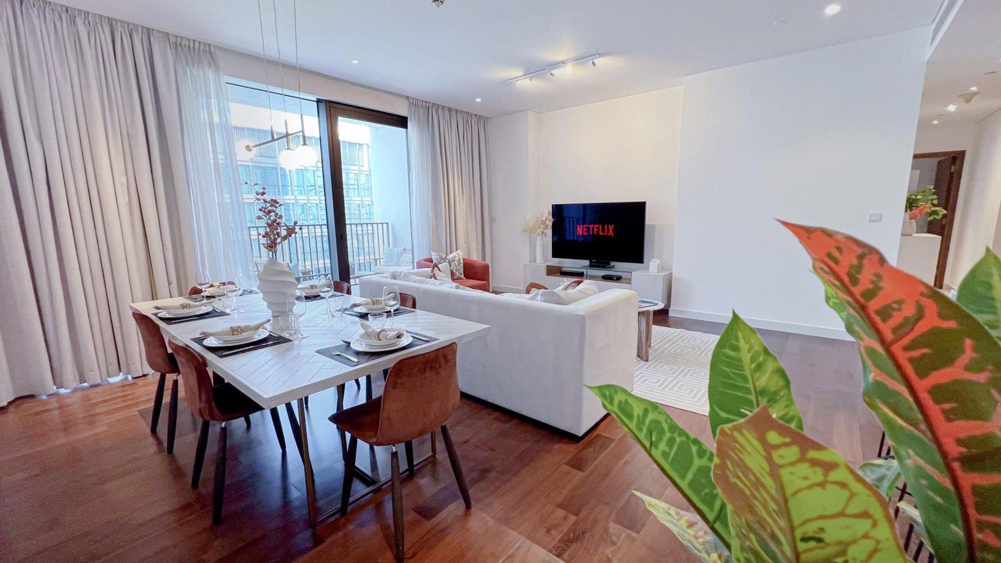 Apartment Airstay - Walk - Luxurious 2br Guest - Monthly Offer Available