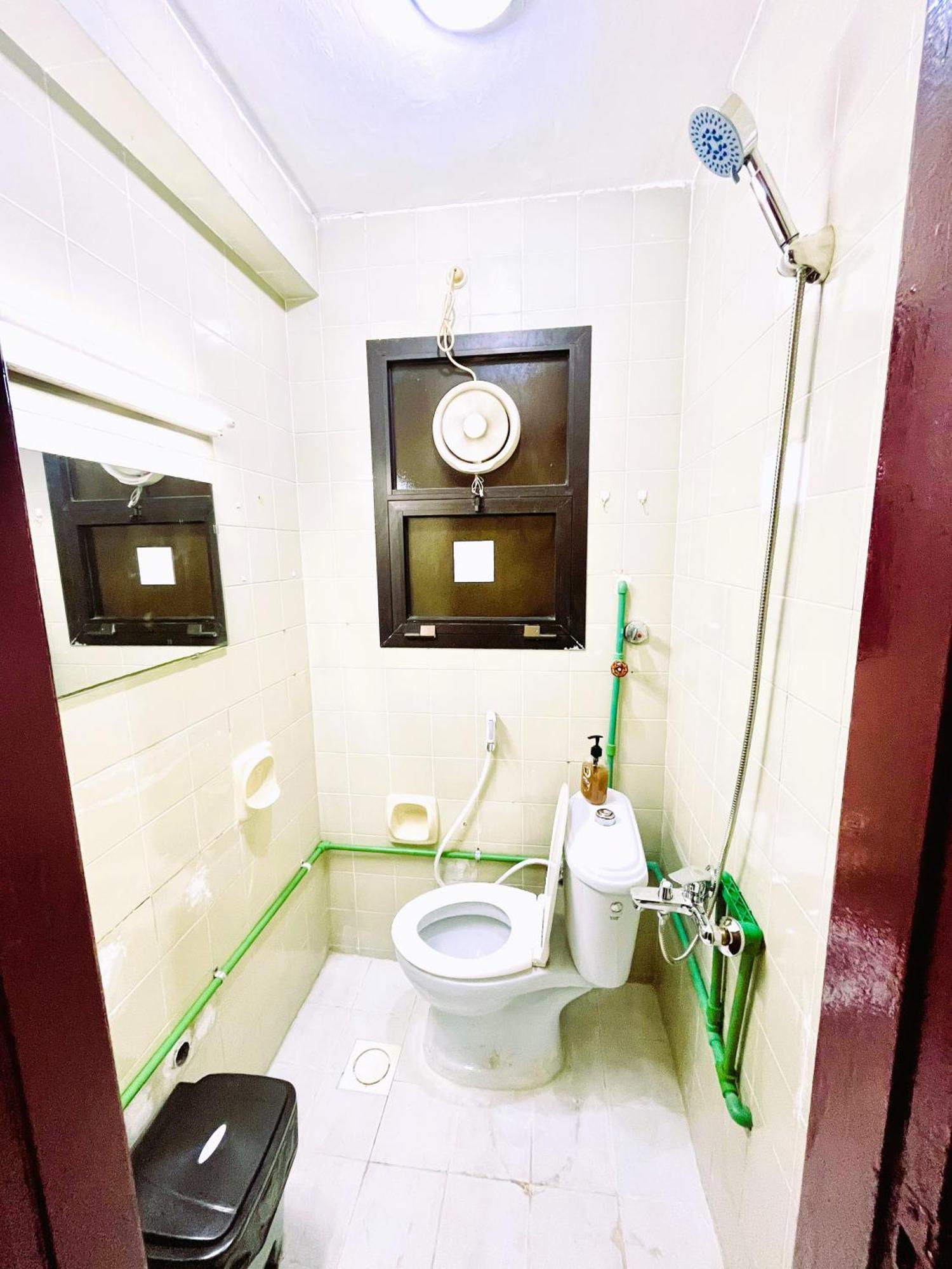 Yoko Luxury Hostel *