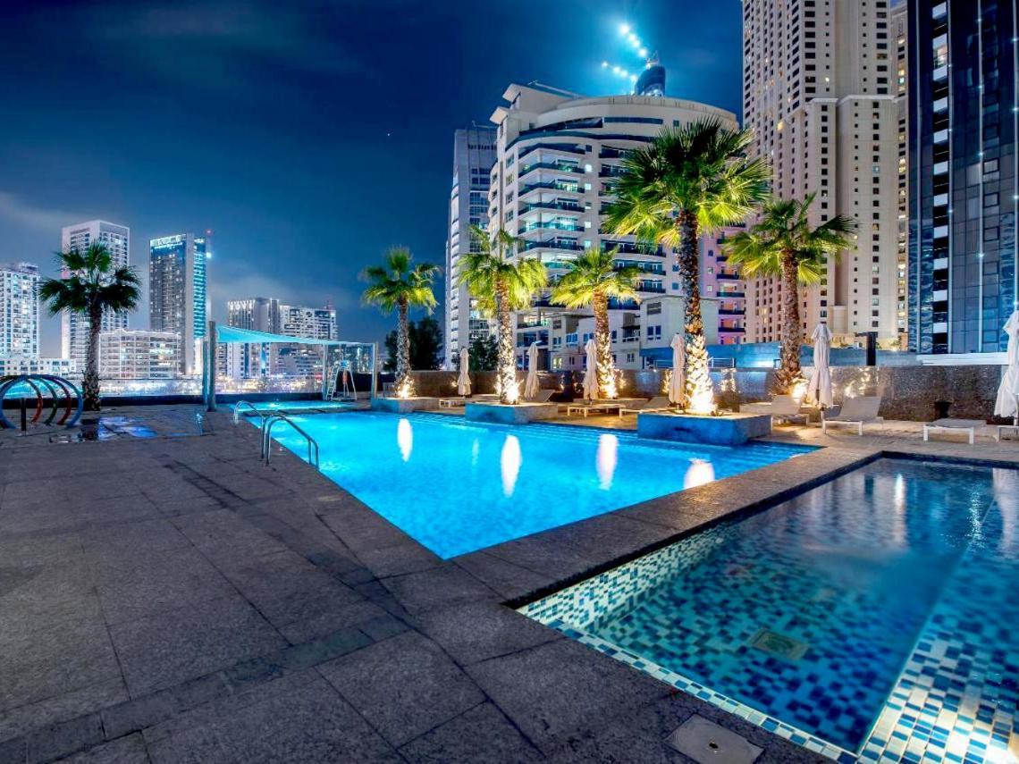 Wake Up To Marina View-luxurious Dubai