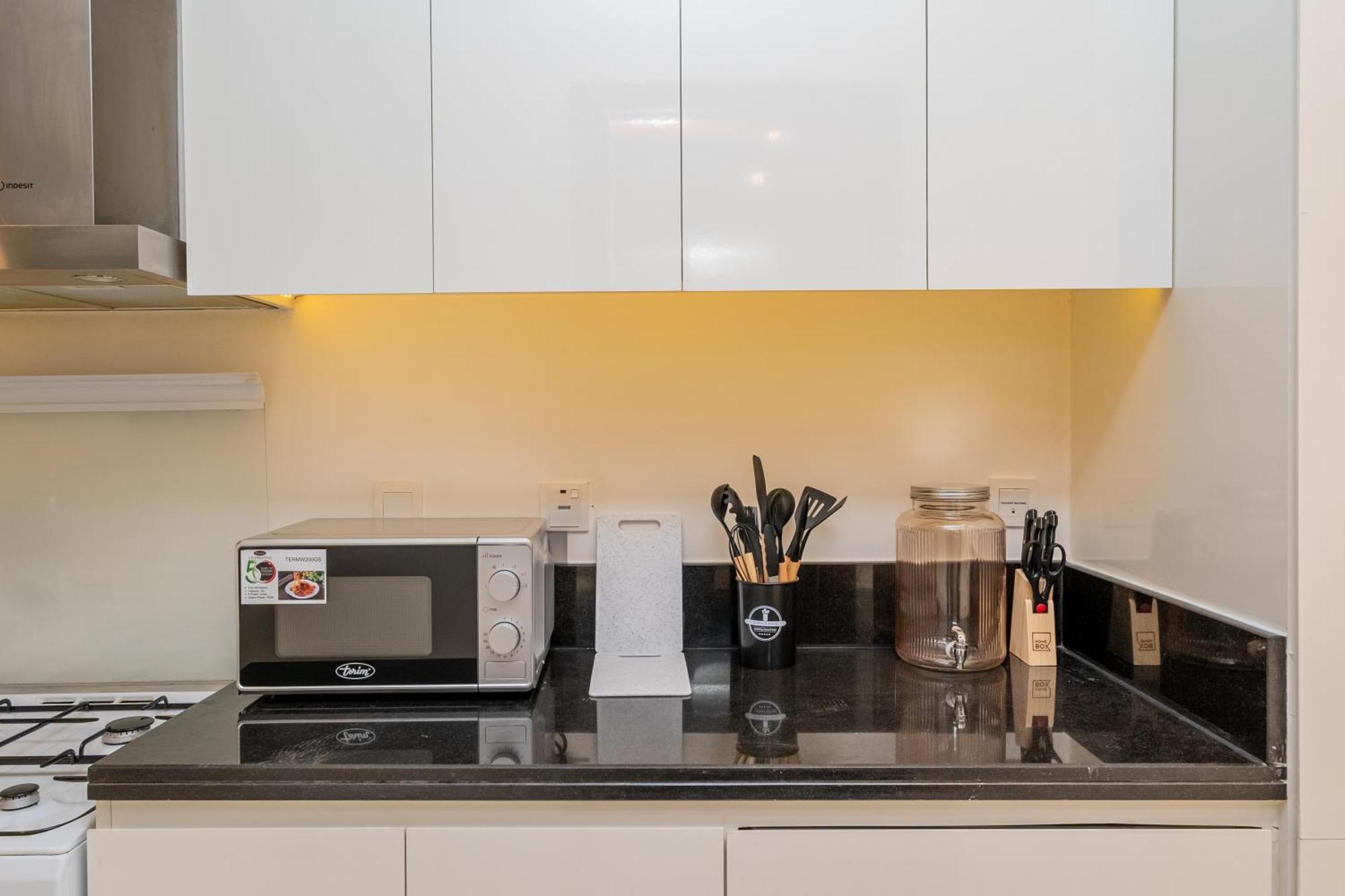 Apartamento Escape24 Luxury Golf Promenade Damac Hills Dubai