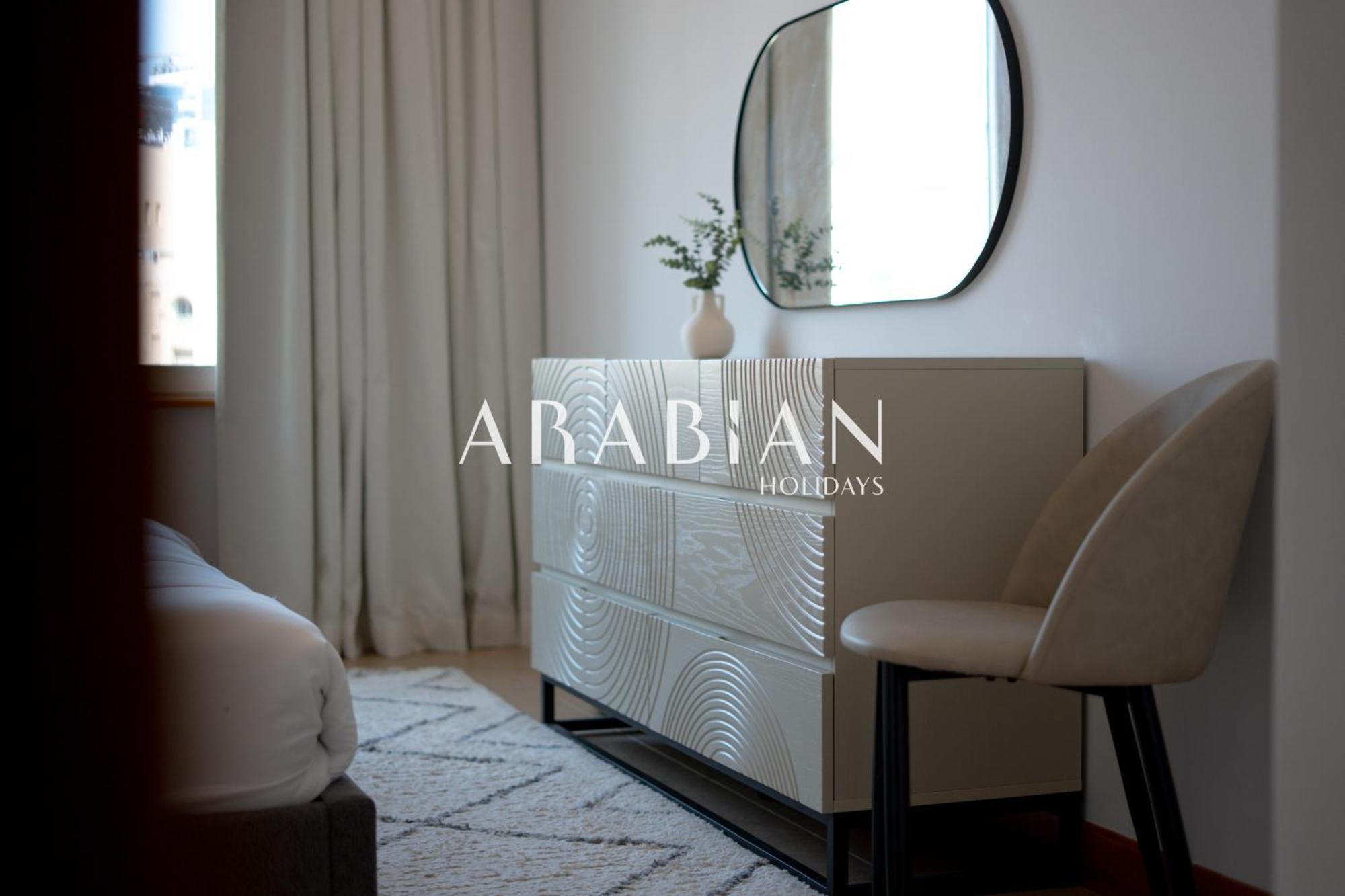 Beautiful 1br Palm Jumeirah With Park Views, Pool And Access Apartment Dubai