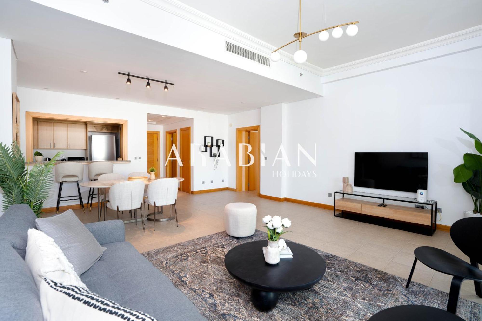 Beautiful 1br Palm Jumeirah With Park Views, Pool And Access Dubai