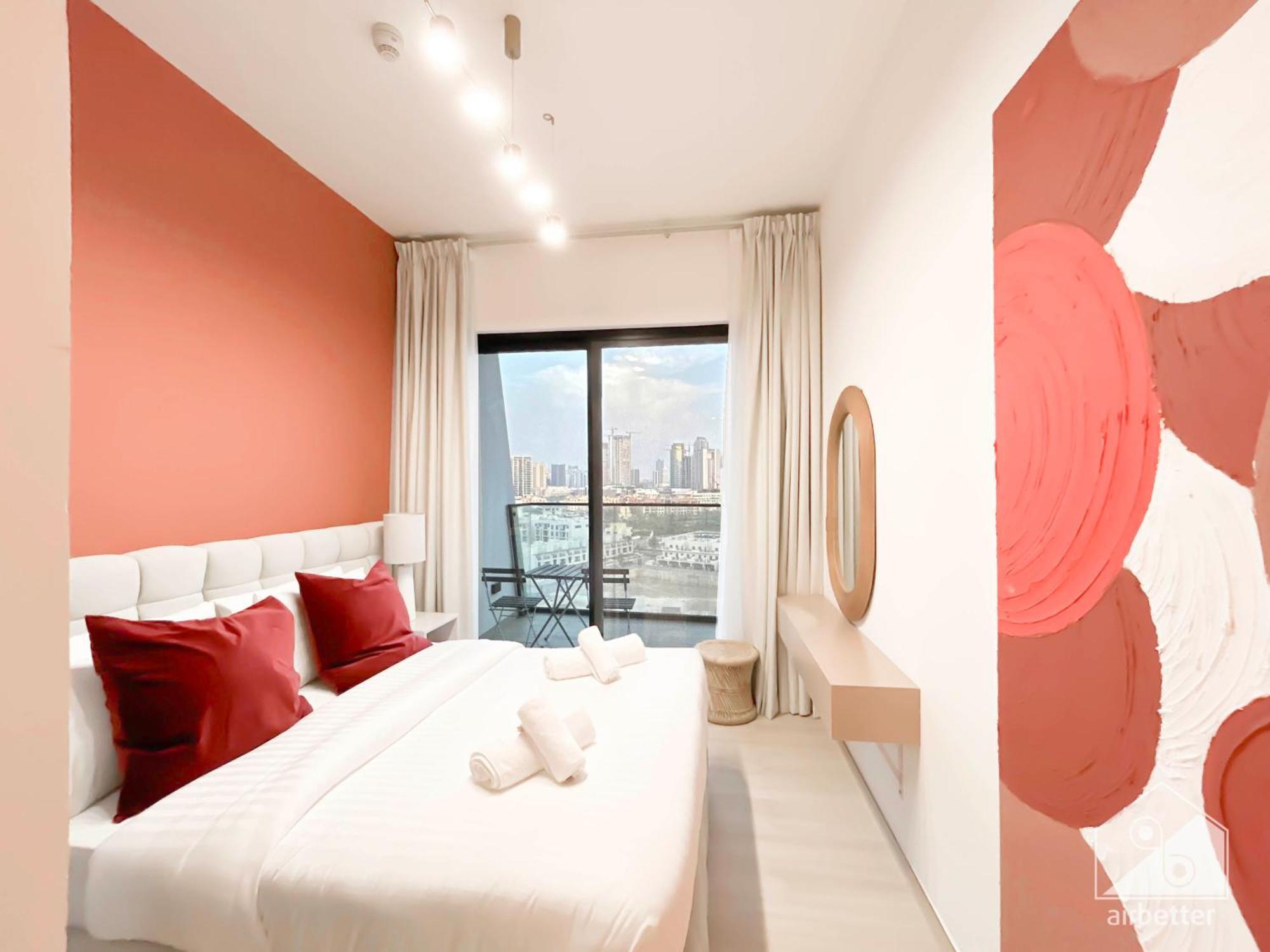 Chic 1-br & Balcony In Binghatti Heights